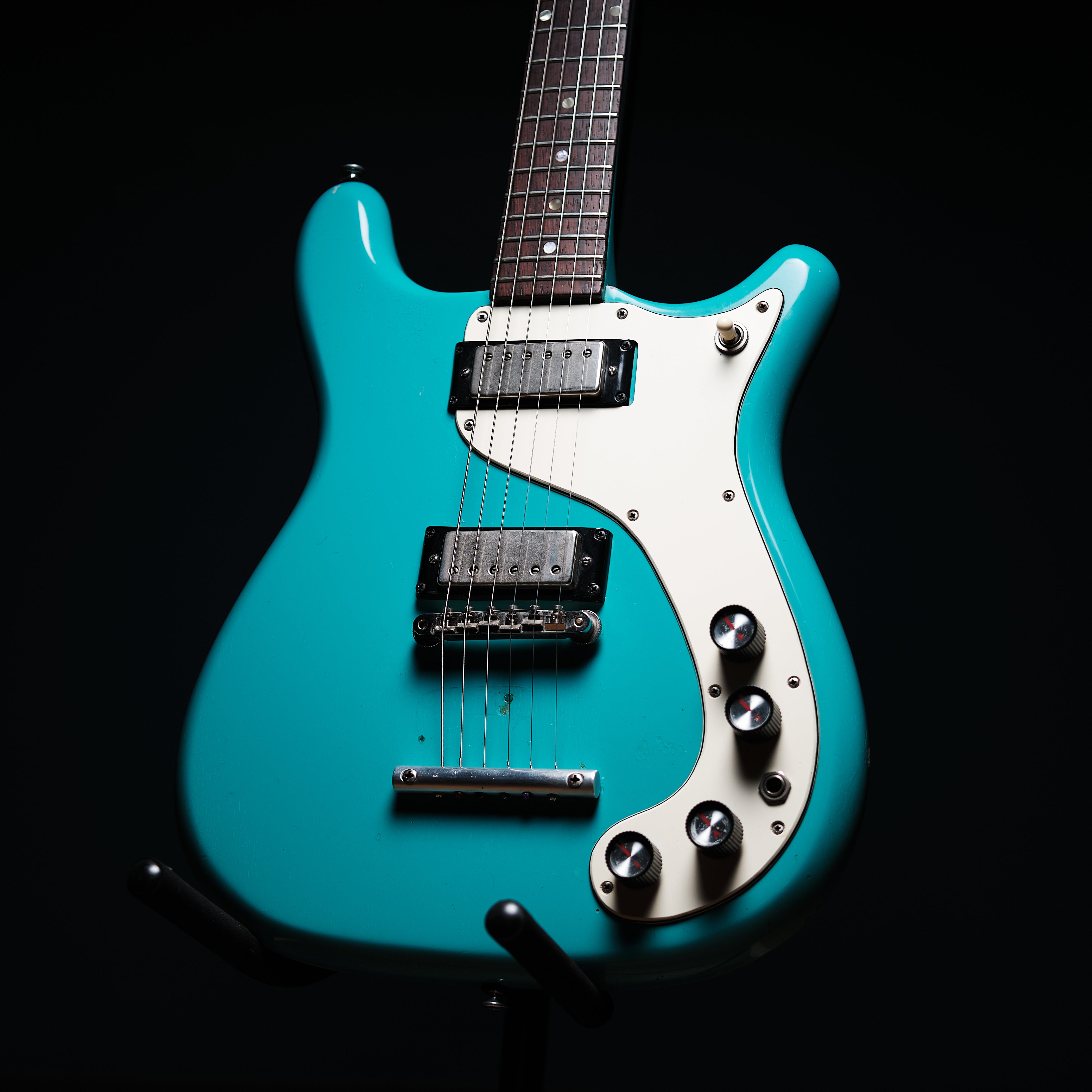 1964 Epiphone Wilshire – Emerald City Guitars