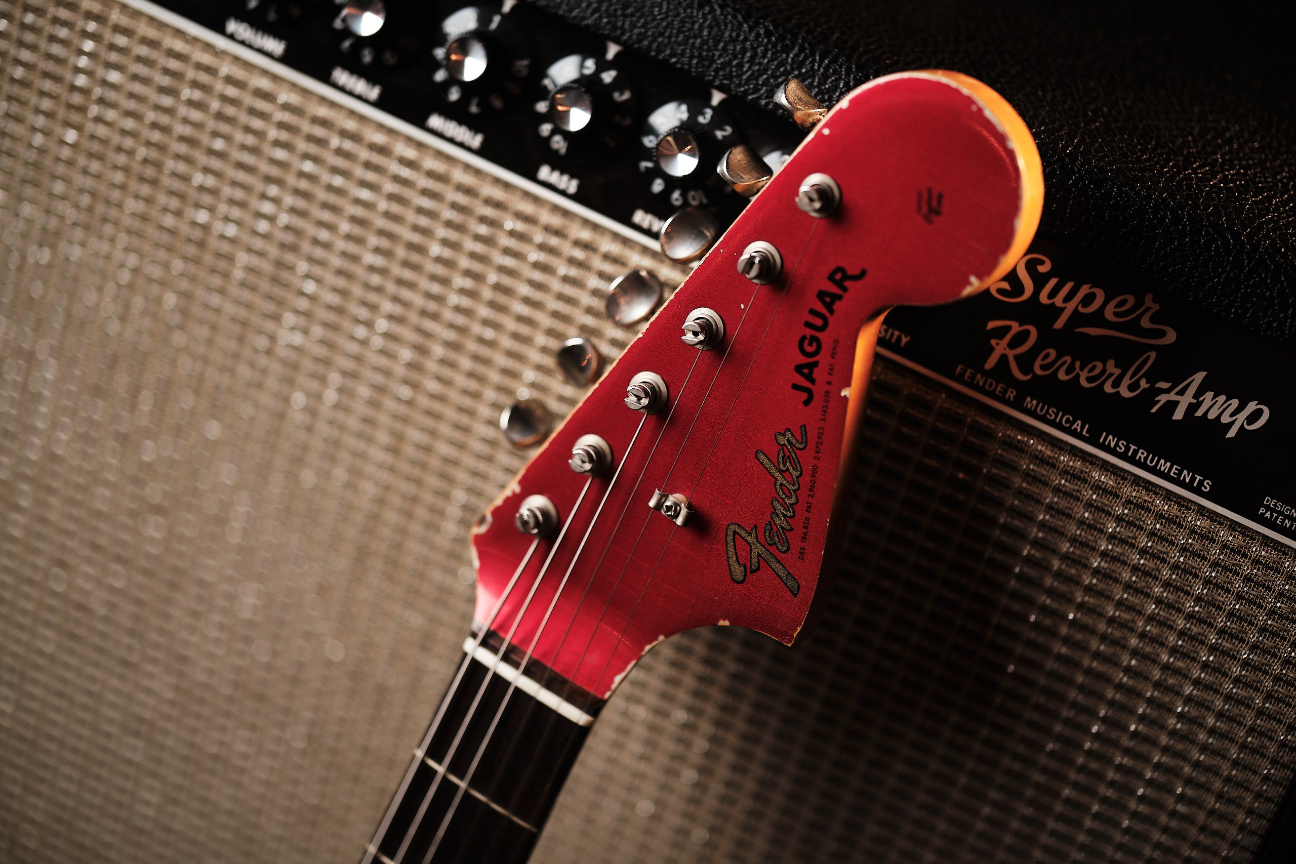 ギター scarlet Fender Fender Vintera III Early '60s Bass VI - Candy Apple Red #30315