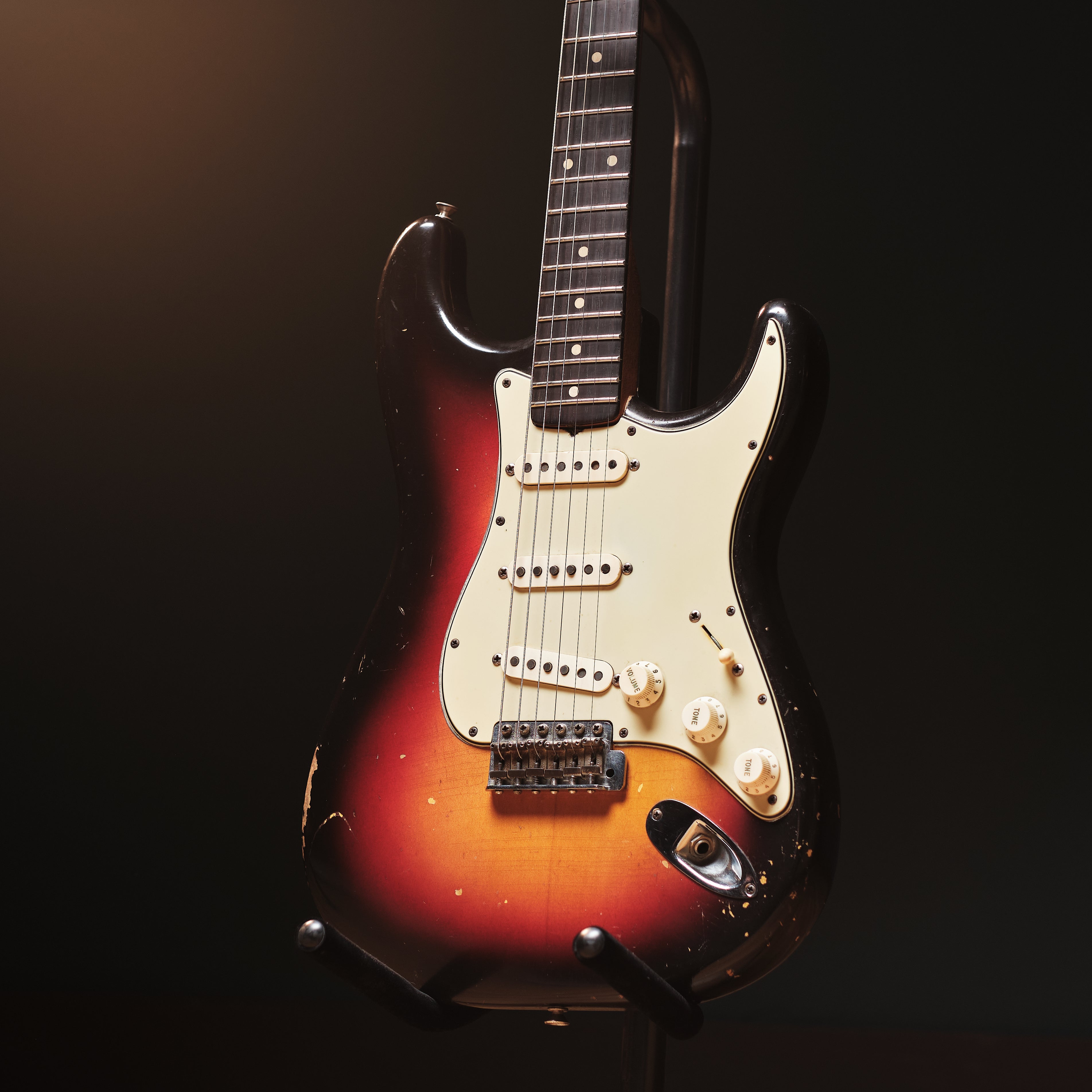 ギター Fender Stratocaster Seattle Early'54 Sunburst/Maple neck VG-2240｜H.I.Guitars,Inc