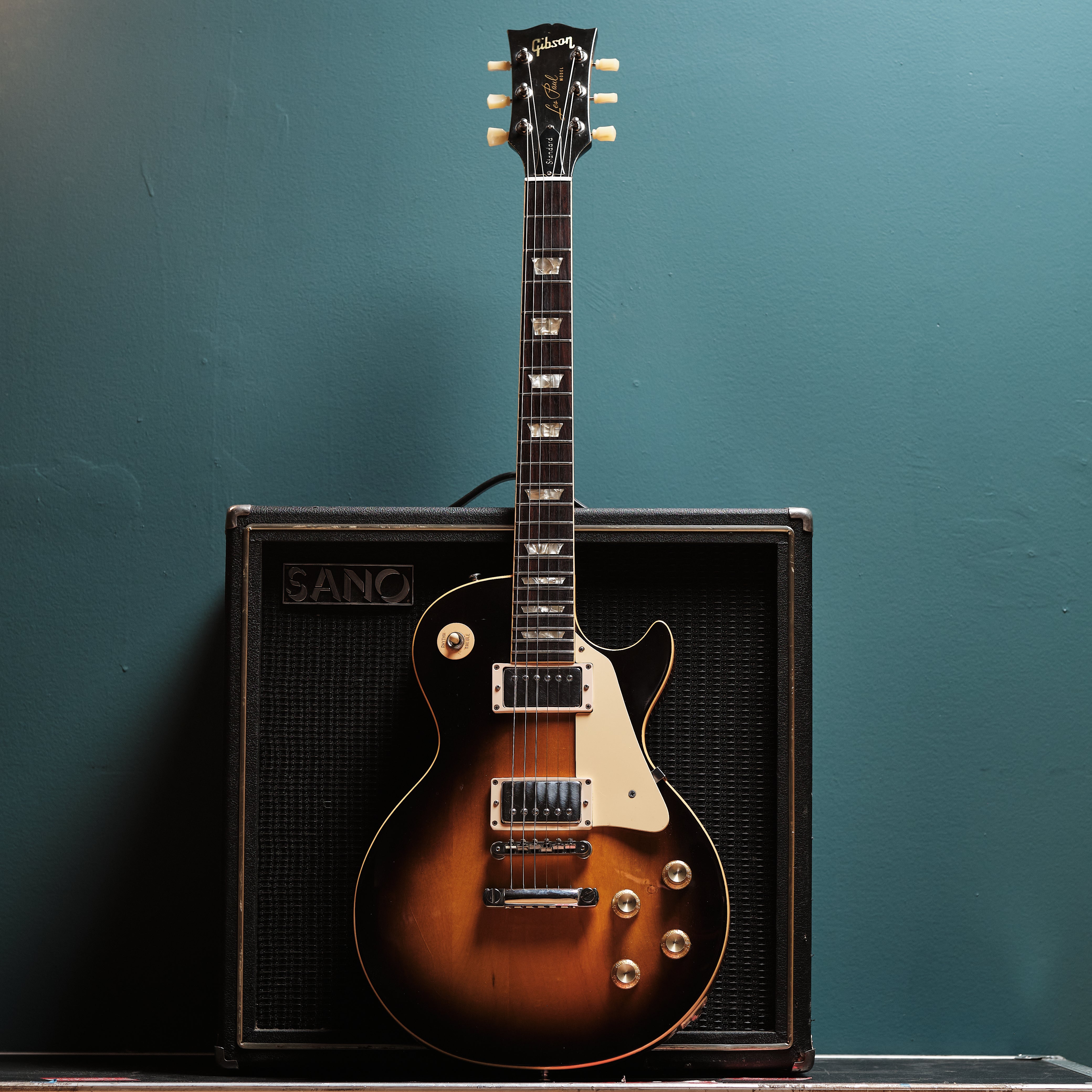 1974 Gibson Les Paul Standard – Emerald City Guitars