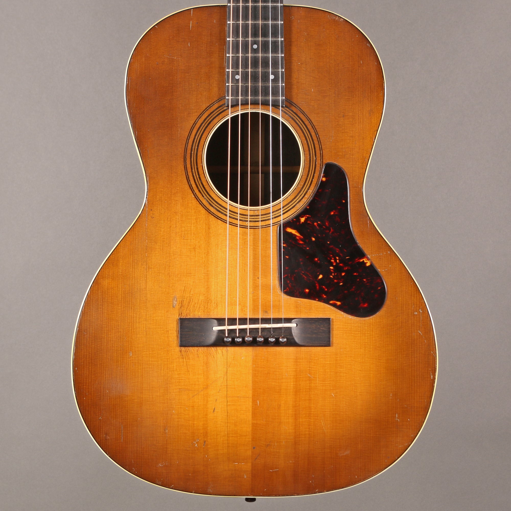 1930s Bronson Honolulu Deluxe Flattop