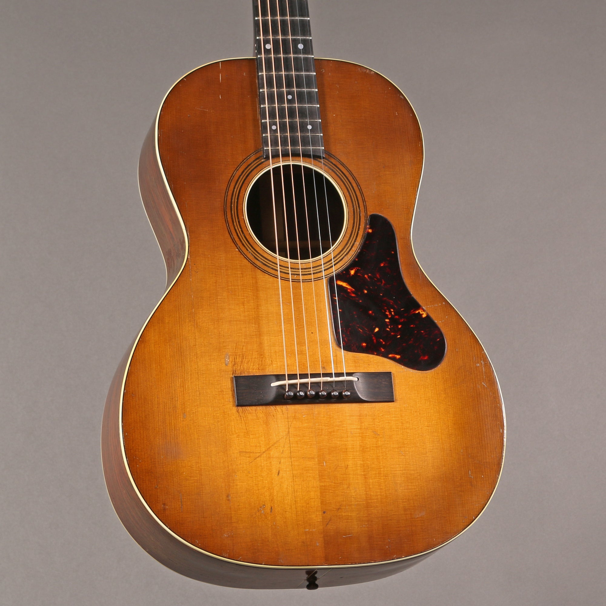 1930s Bronson Honolulu Deluxe Flattop