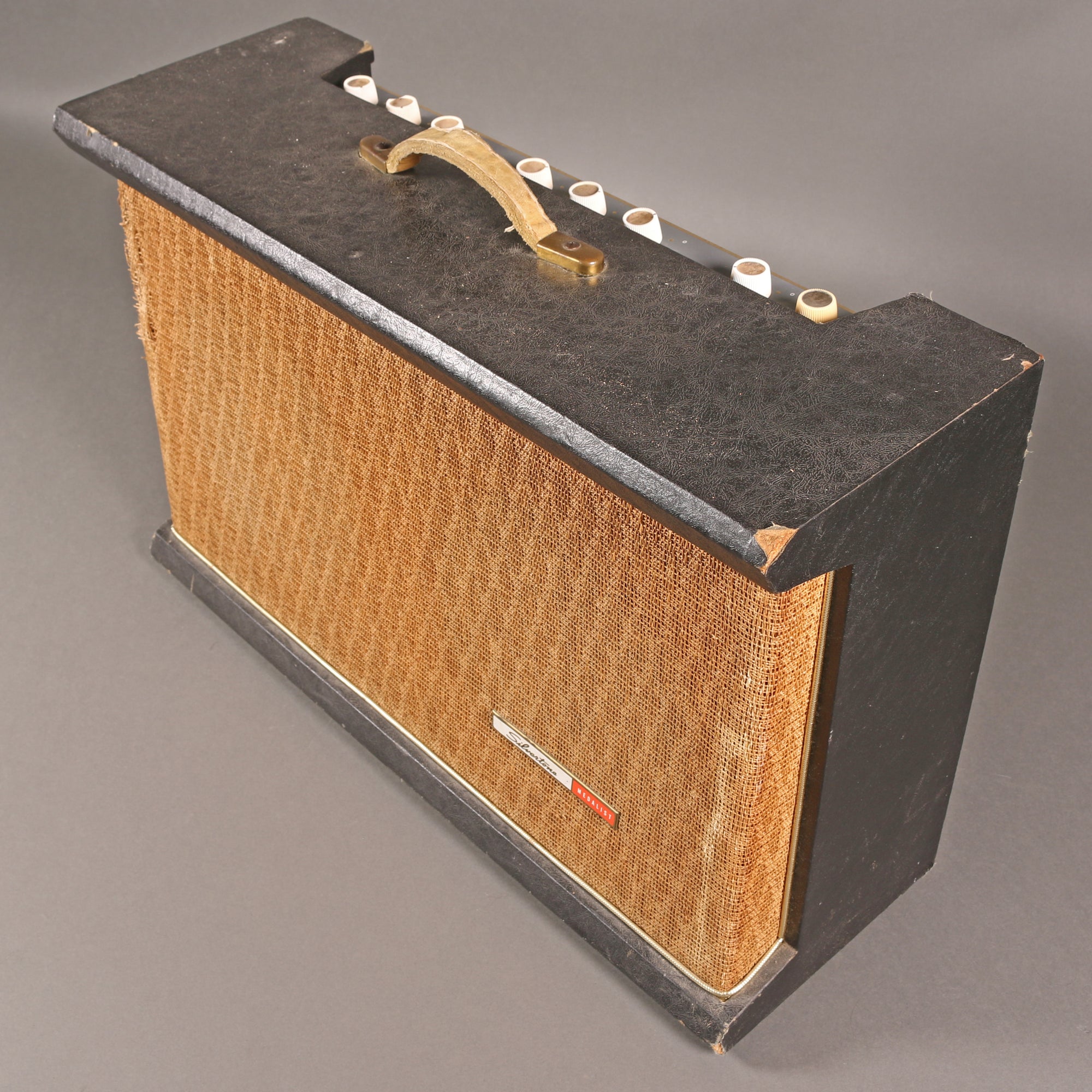 1960 Silvertone "Medalist" Model 1434