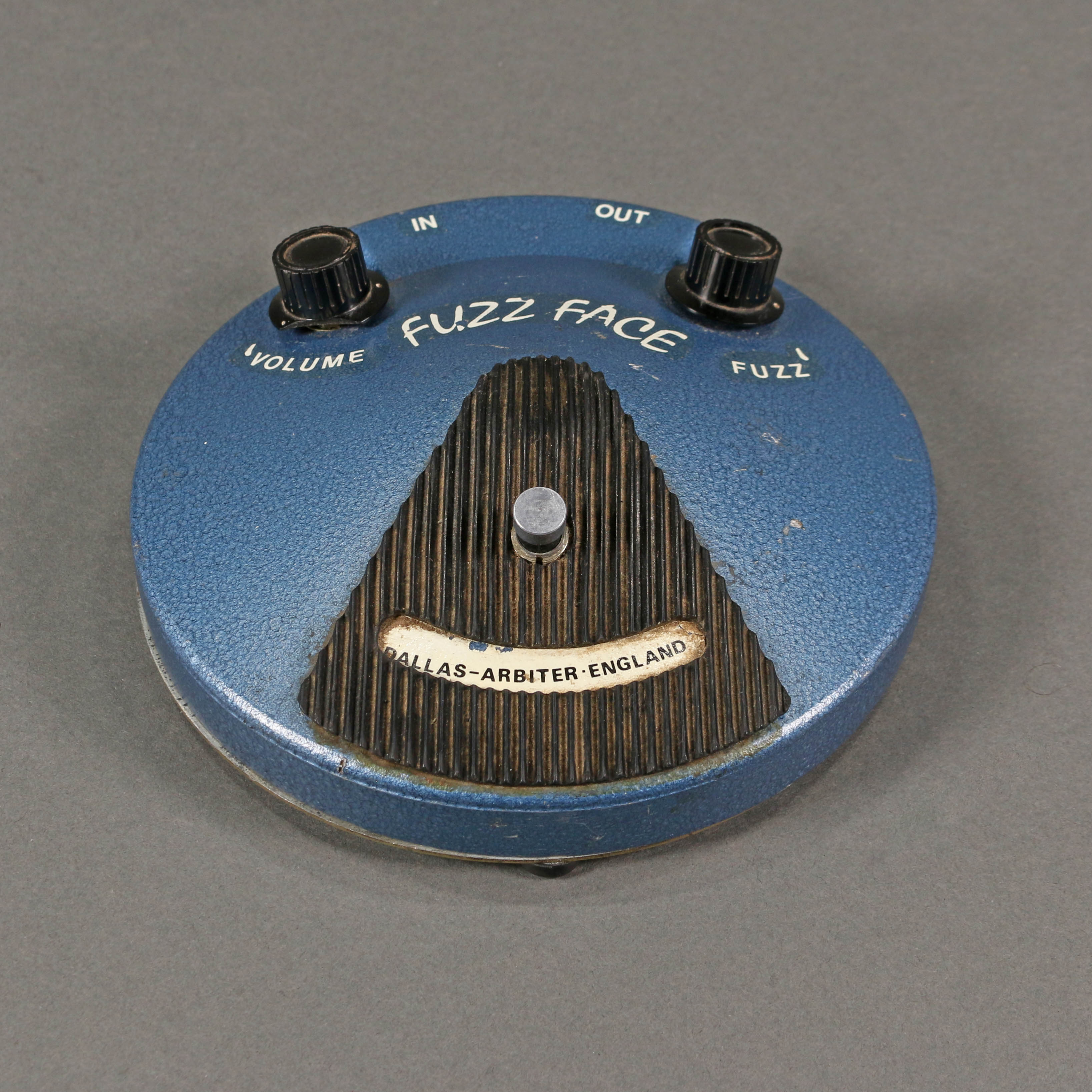 dallas-arbiter fuzz face pedal Vintage Dallas Arbiter Fuzz Face BC108