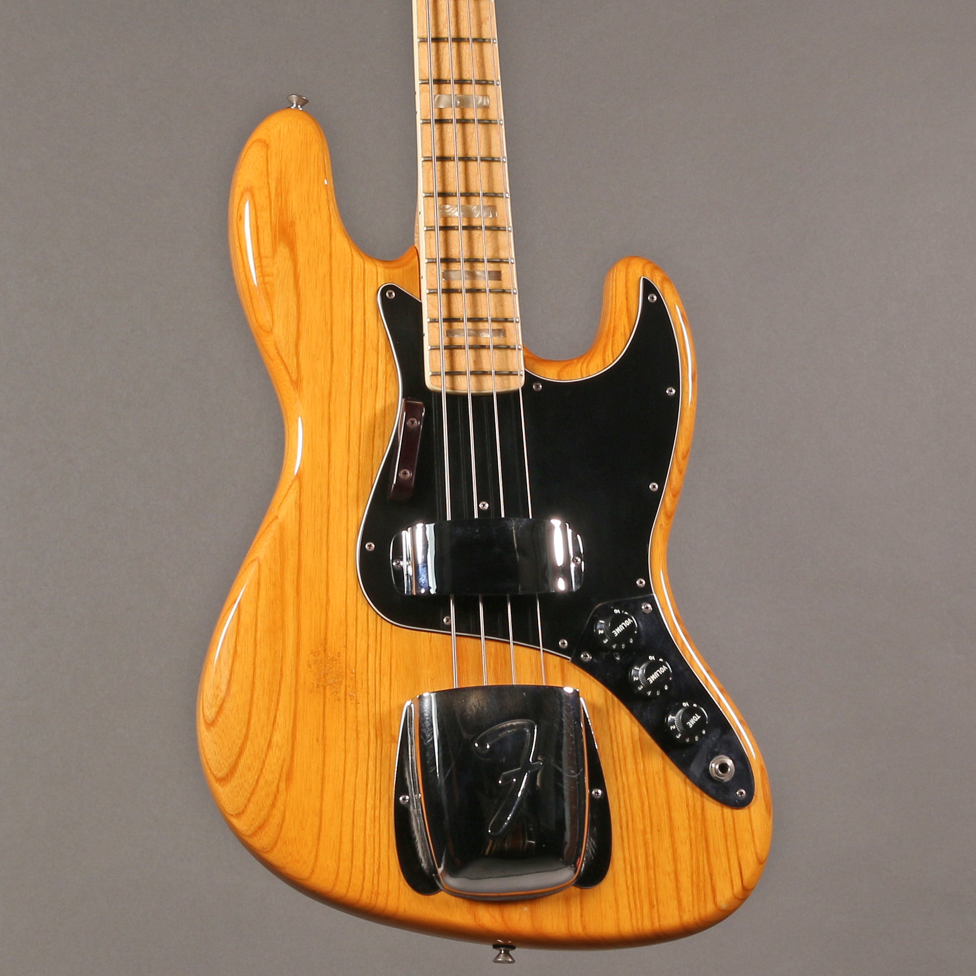 1977 Fender Jazz Bass