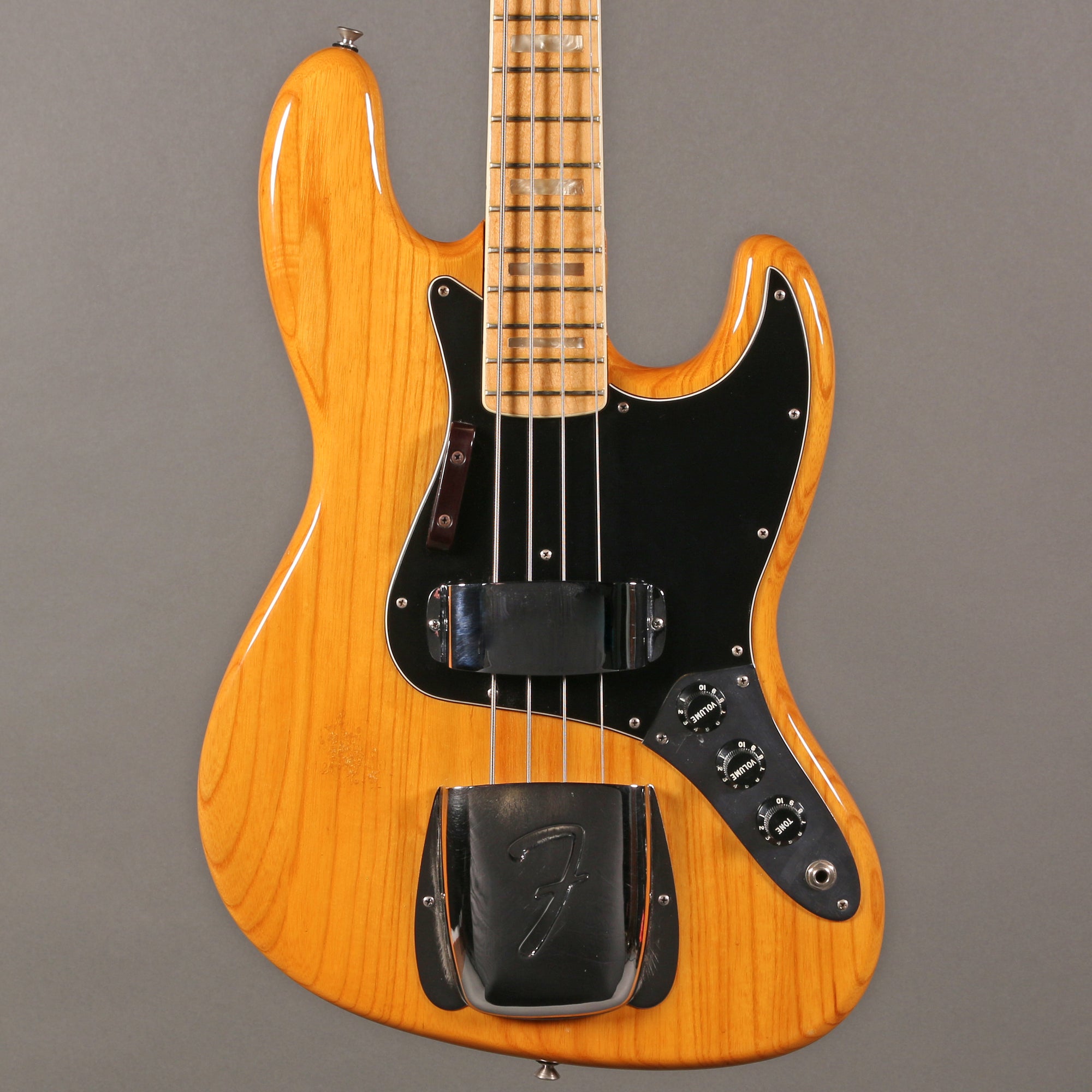 1977 Fender Jazz Bass