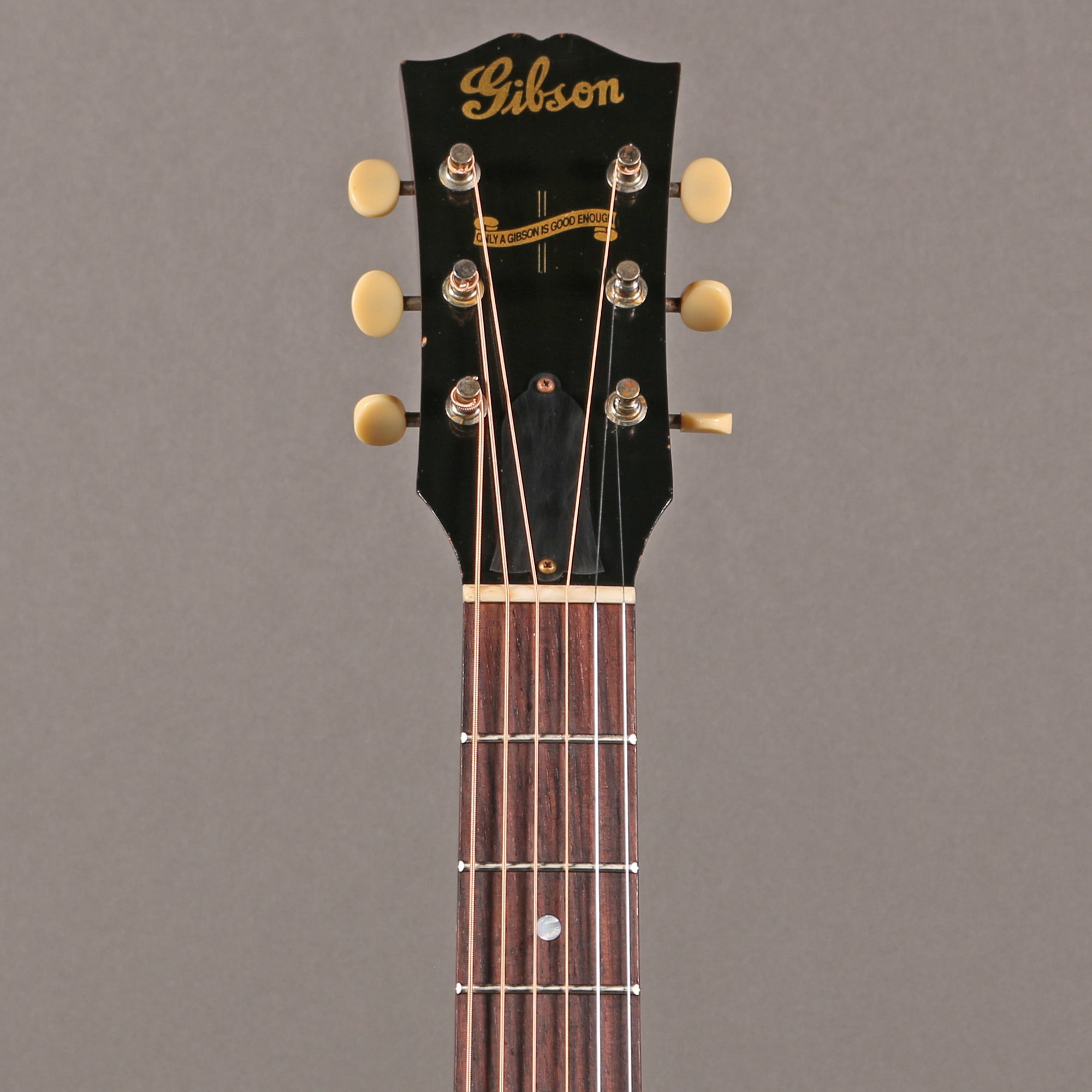2023 Gibson Custom Shop 1942 Banner J-45 Murphy Lab Light Aged