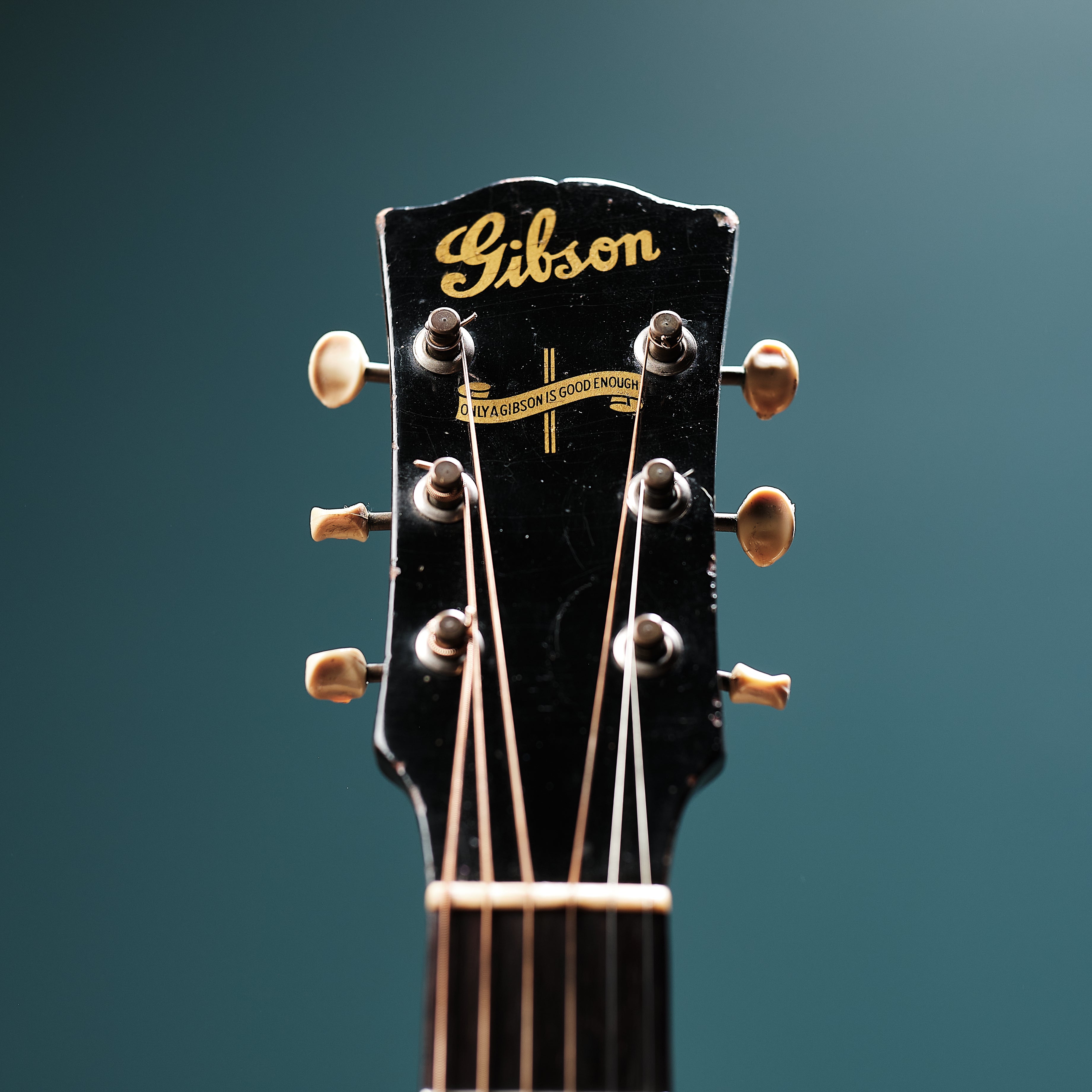 1943 Gibson J-45 – Emerald City Guitars