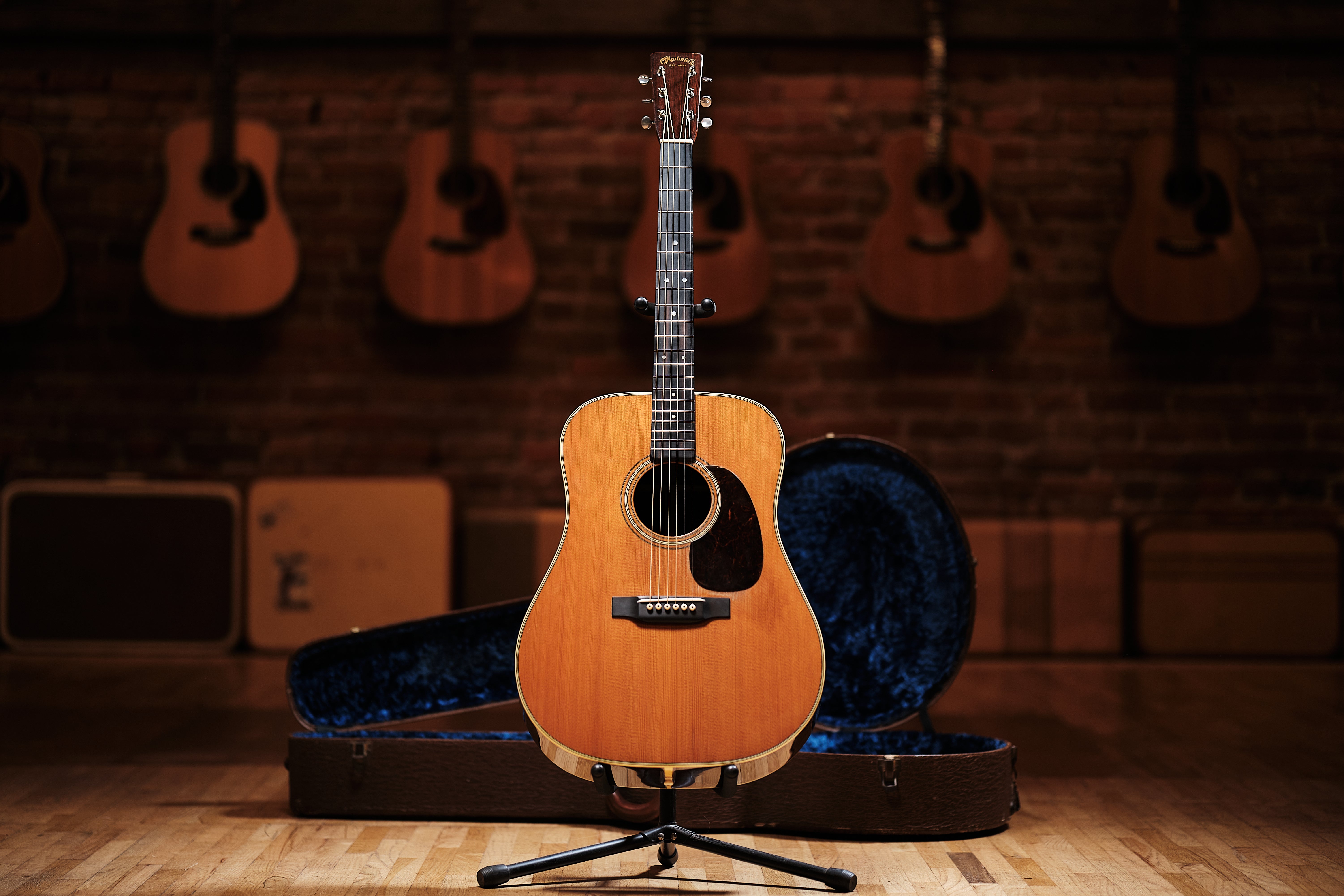 マーティン音響 |ヴィンテージおよび中古の Martin ギターを購入する