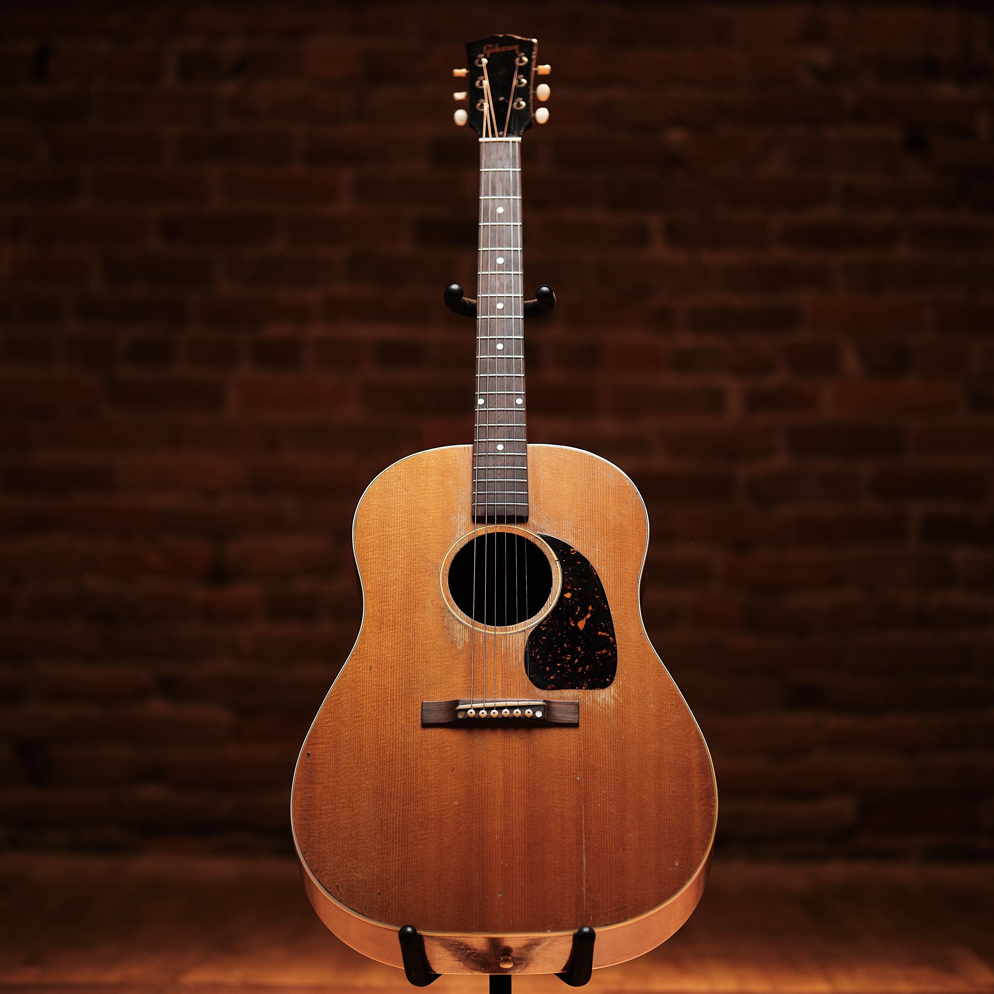 1948 Gibson J-50 – Emerald City Guitars