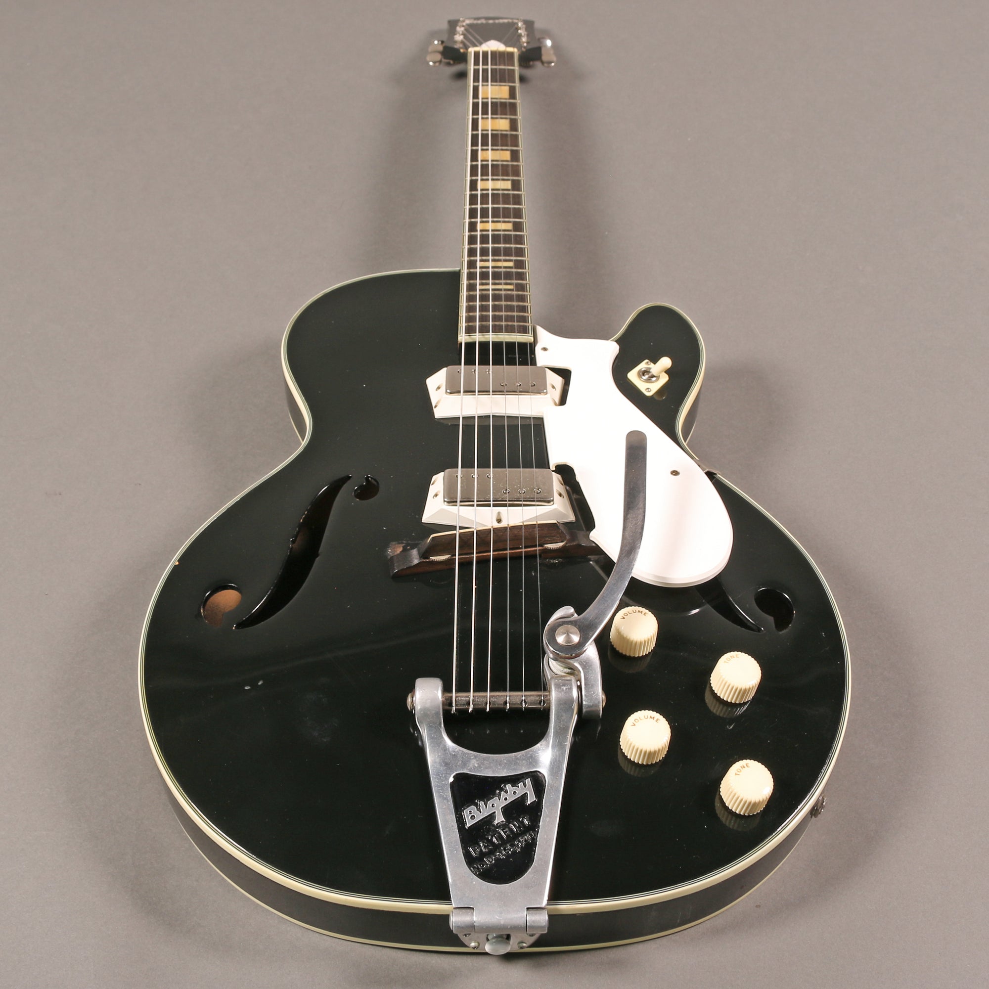 1963 Silvertone Model 1446