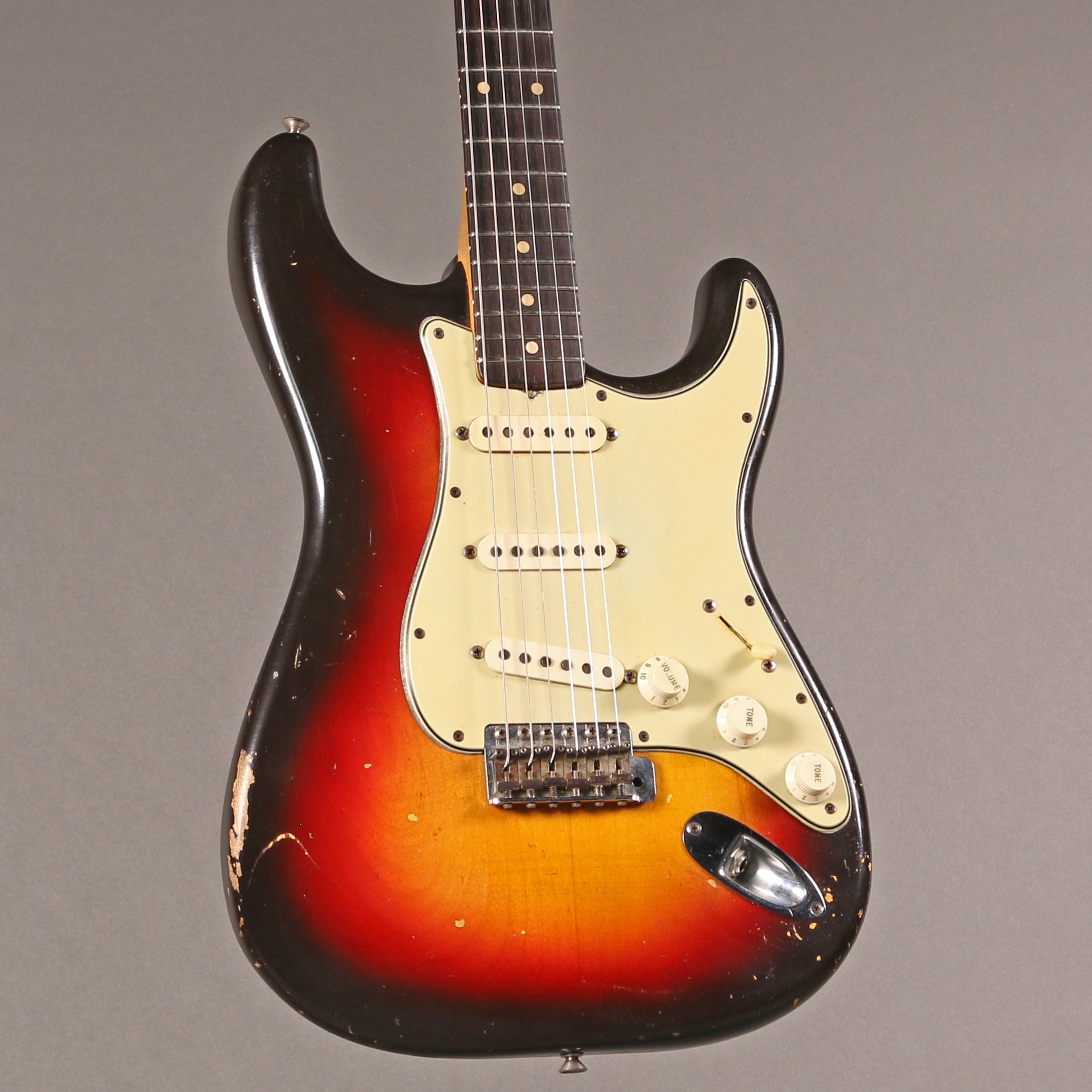 ギター Fender Stratocaster Seattle Early'54 Sunburst/Maple neck VG-2240｜H.I.Guitars,Inc