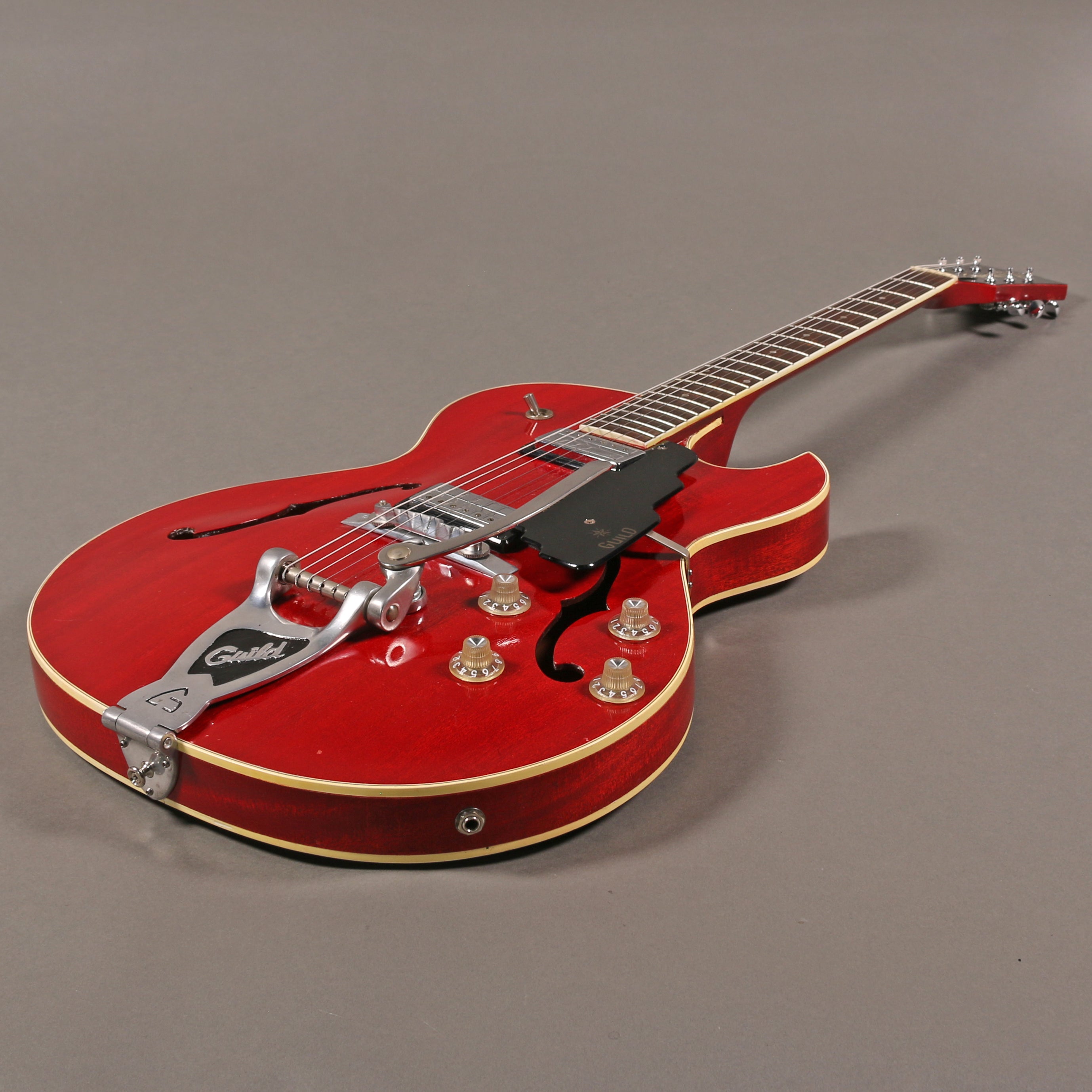 1967 Guild Starfire III – Emerald City Guitars