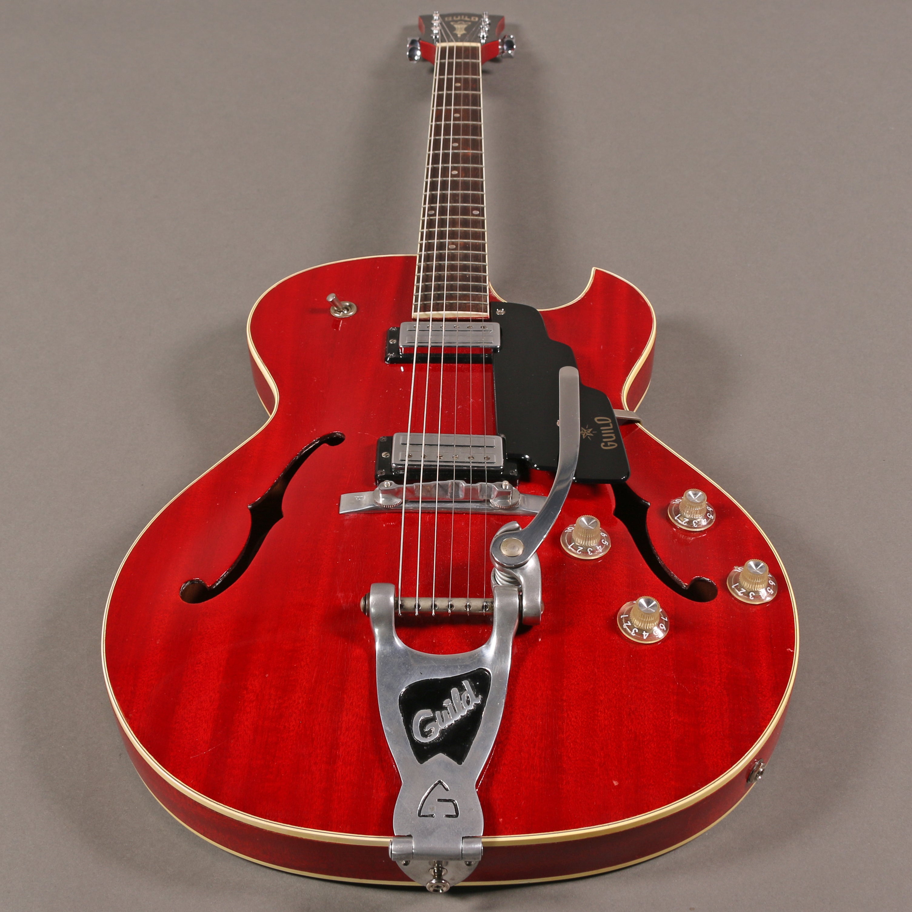 1967 Guild Starfire III – Emerald City Guitars