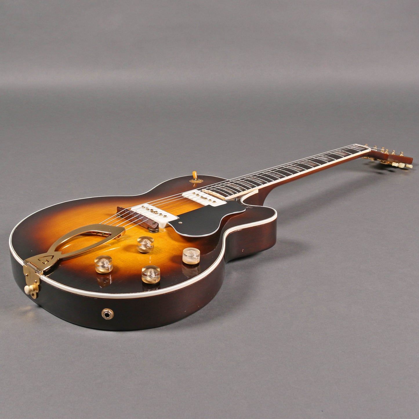 1956 Guild M-75 Aristocrat