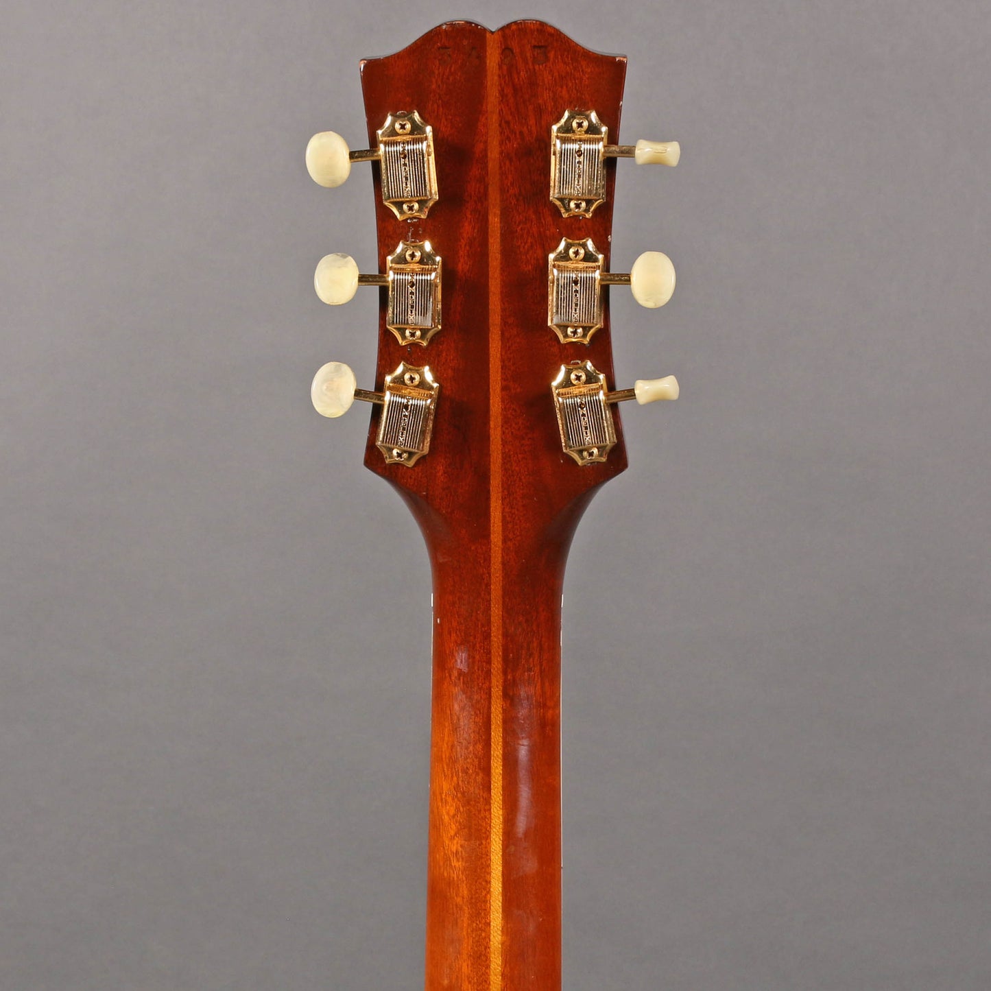 1956 Guild M-75 Aristocrat