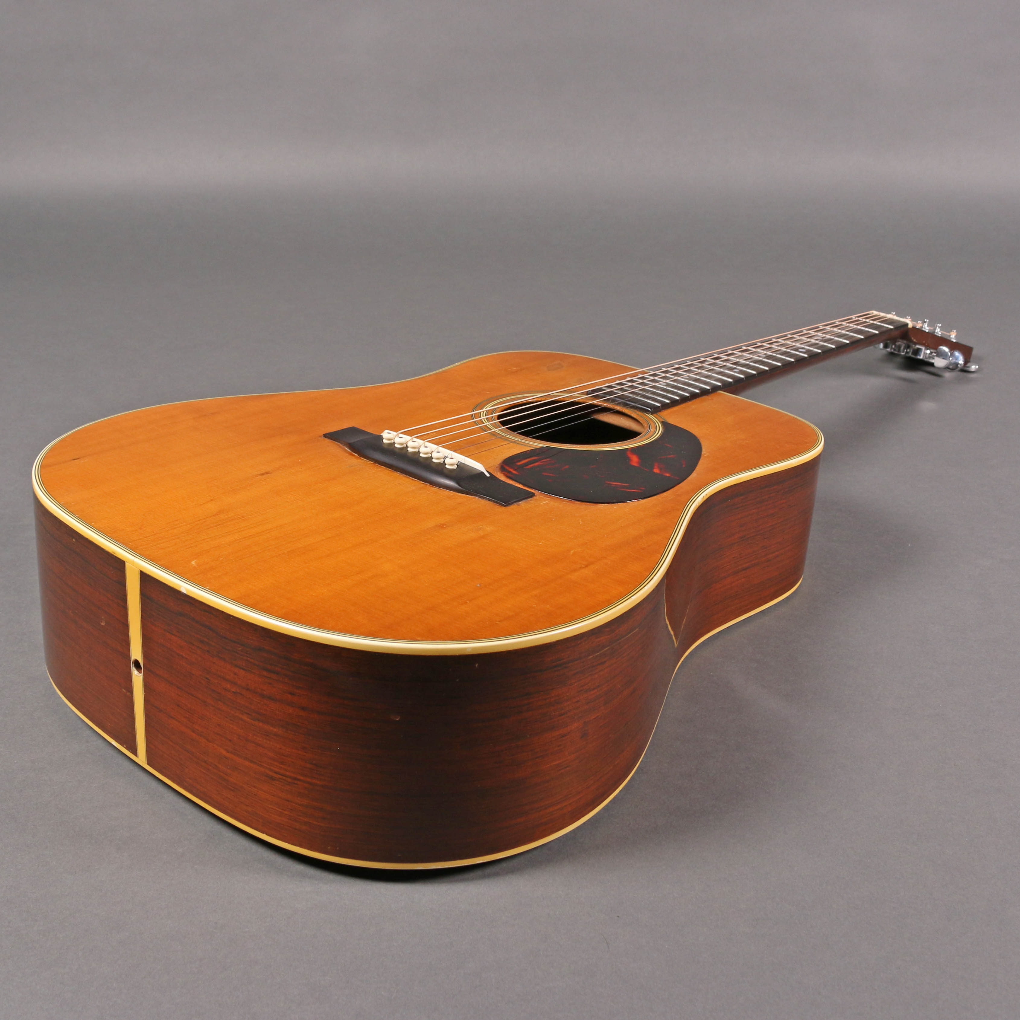 1960 Martin D-28 – Emerald City Guitars