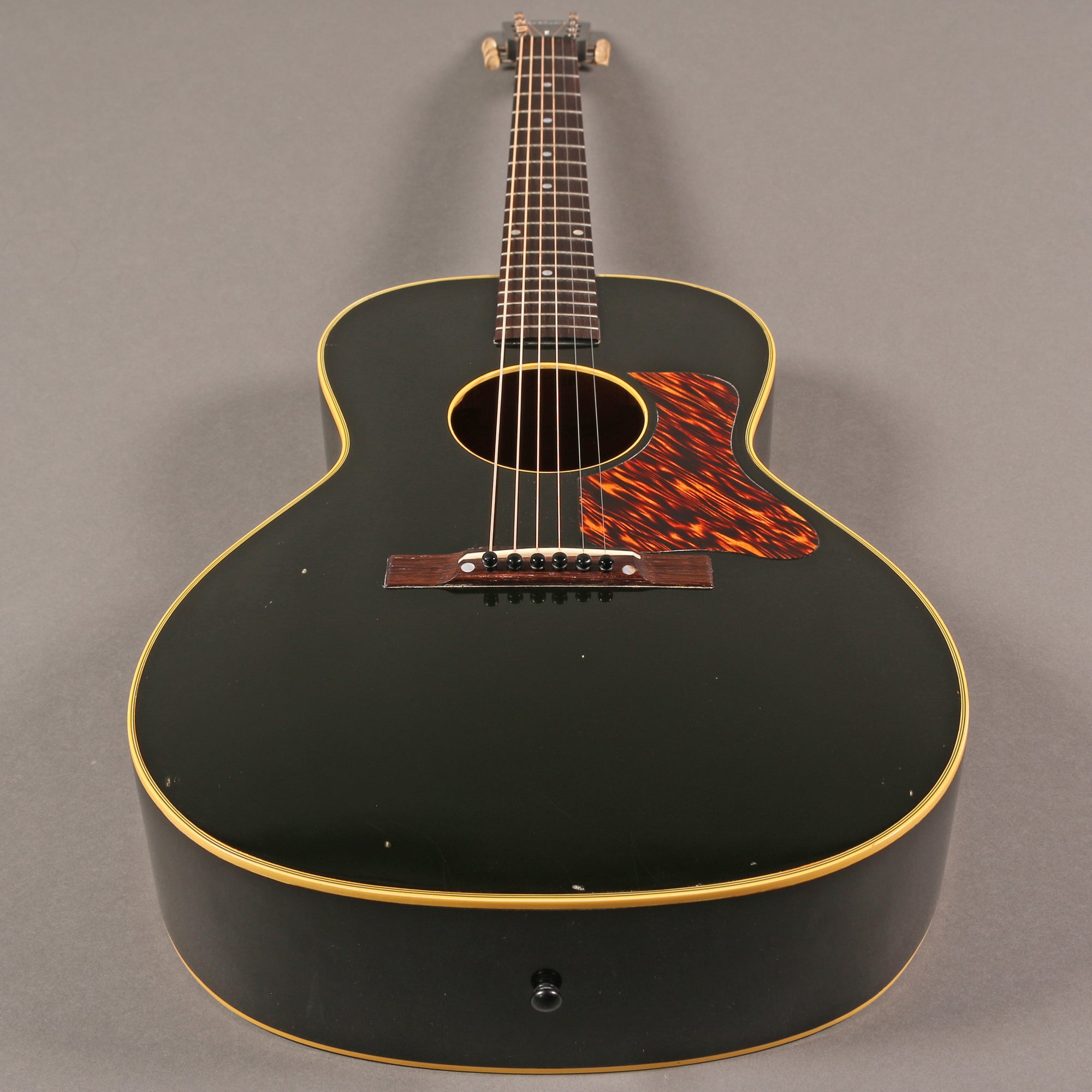 1942 Gibson L-00