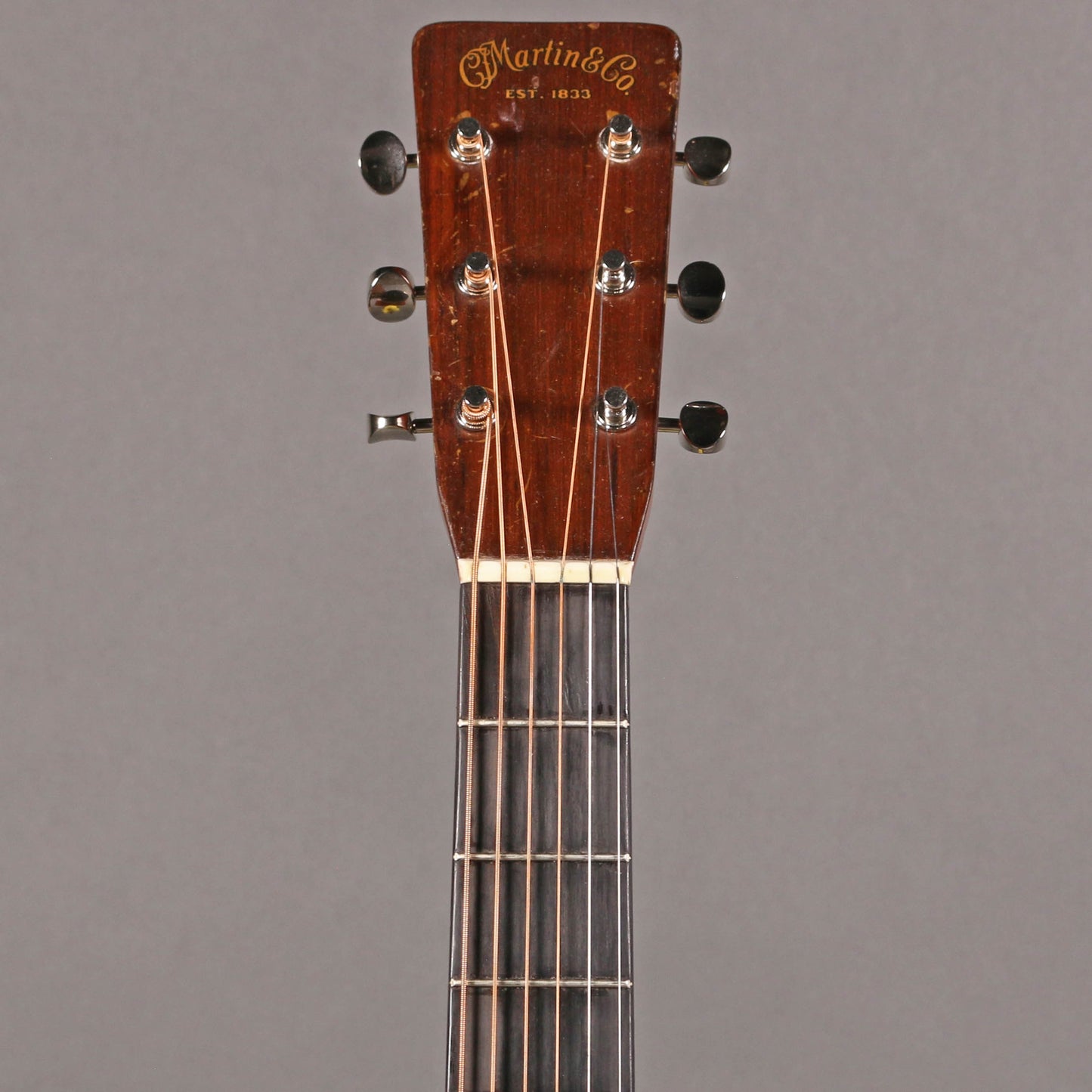 1949 Martin D-28