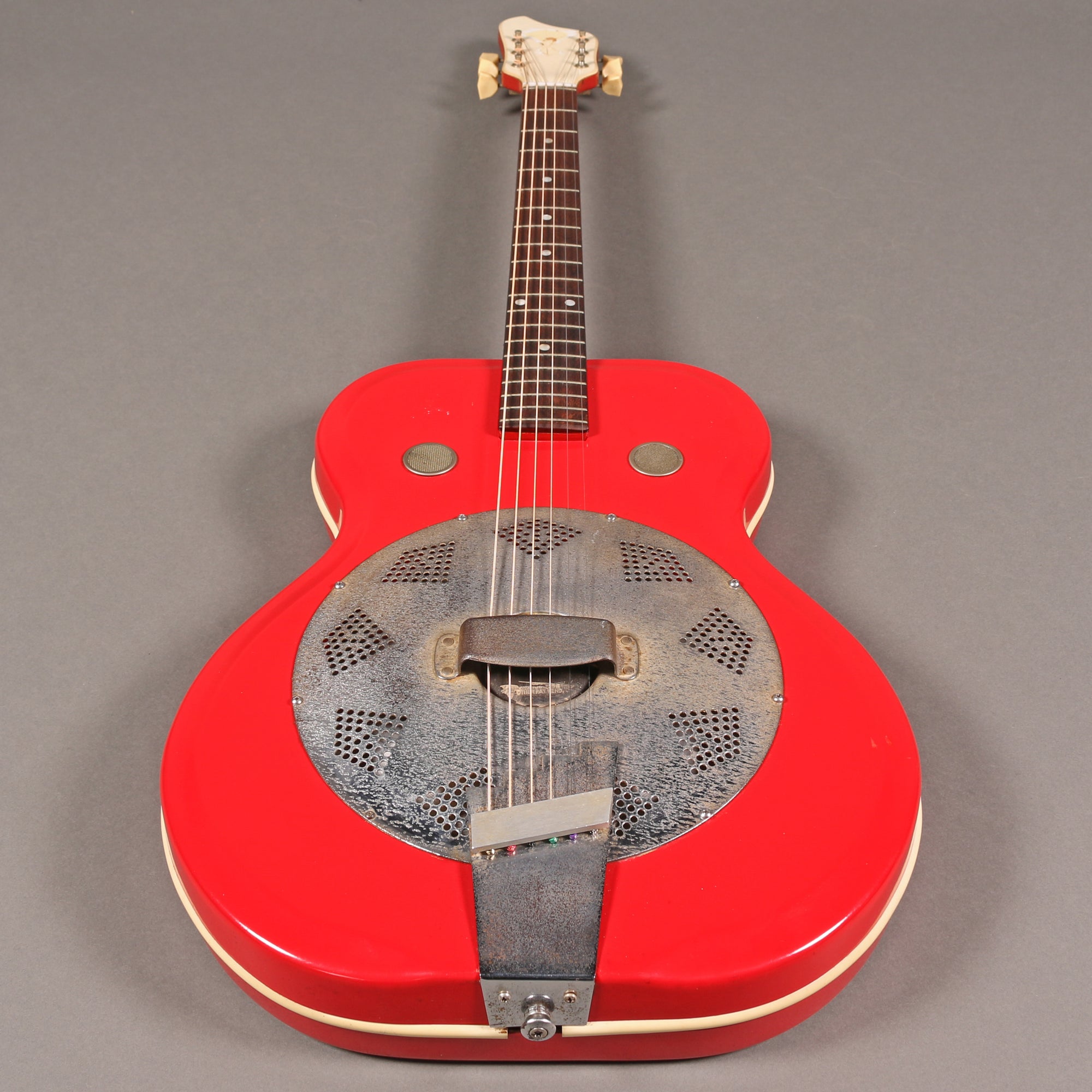 1960s Supro Folkstar Res-O-Glass