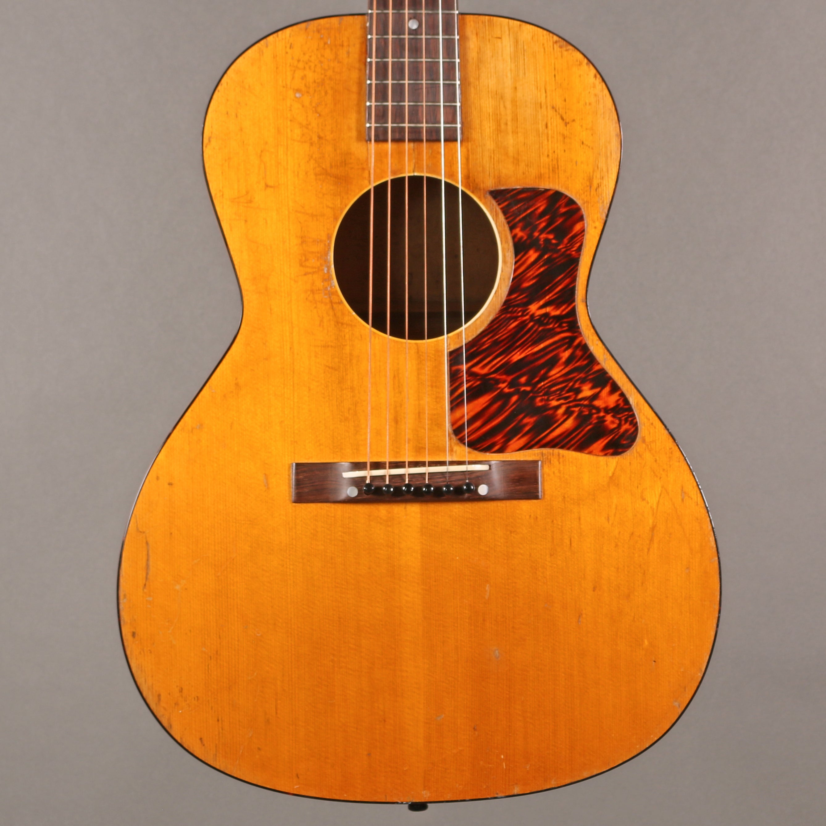 1940 Kalamazoo KGN-12 Oriole – Emerald City Guitars