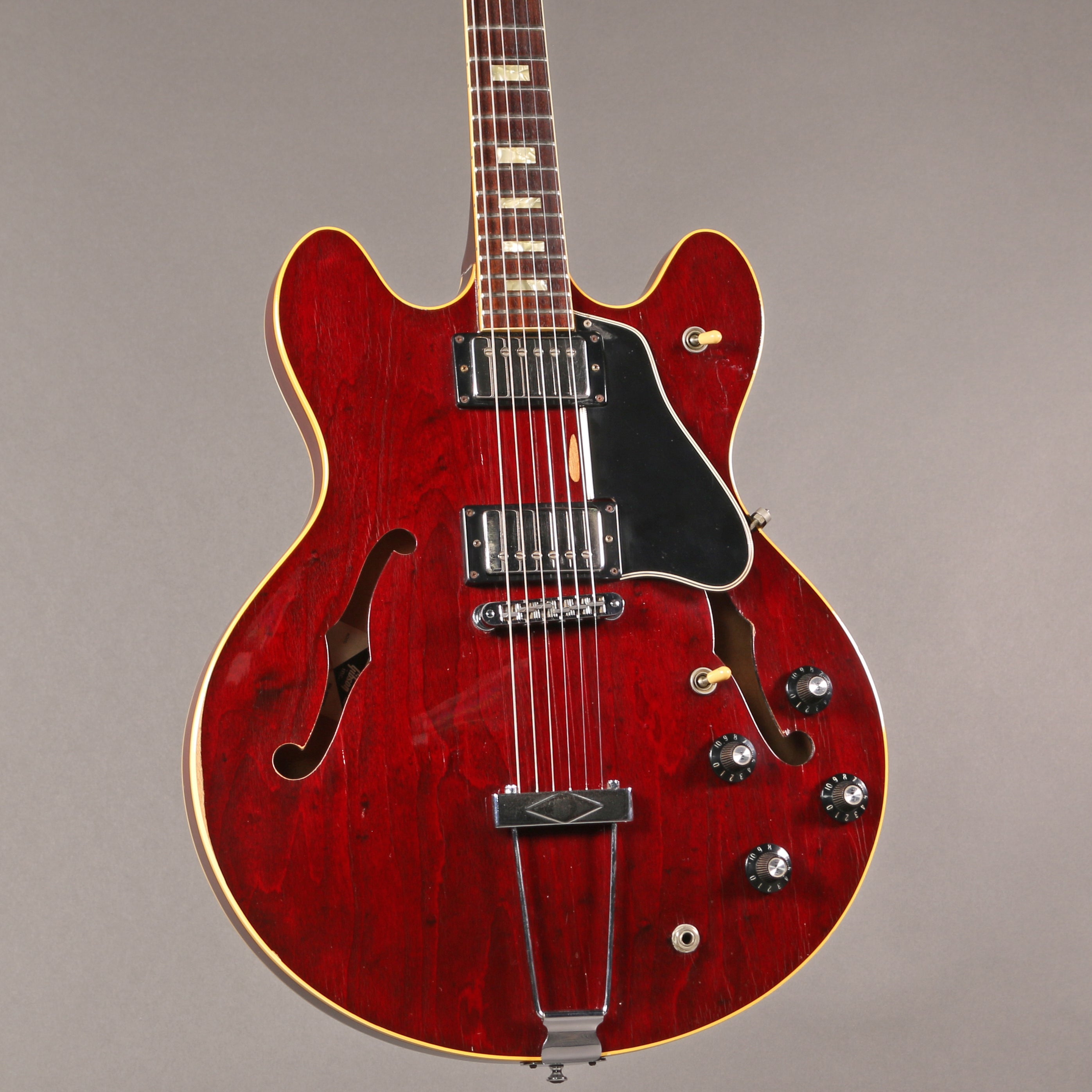 電気 - アーチトップ – Emerald City Guitars