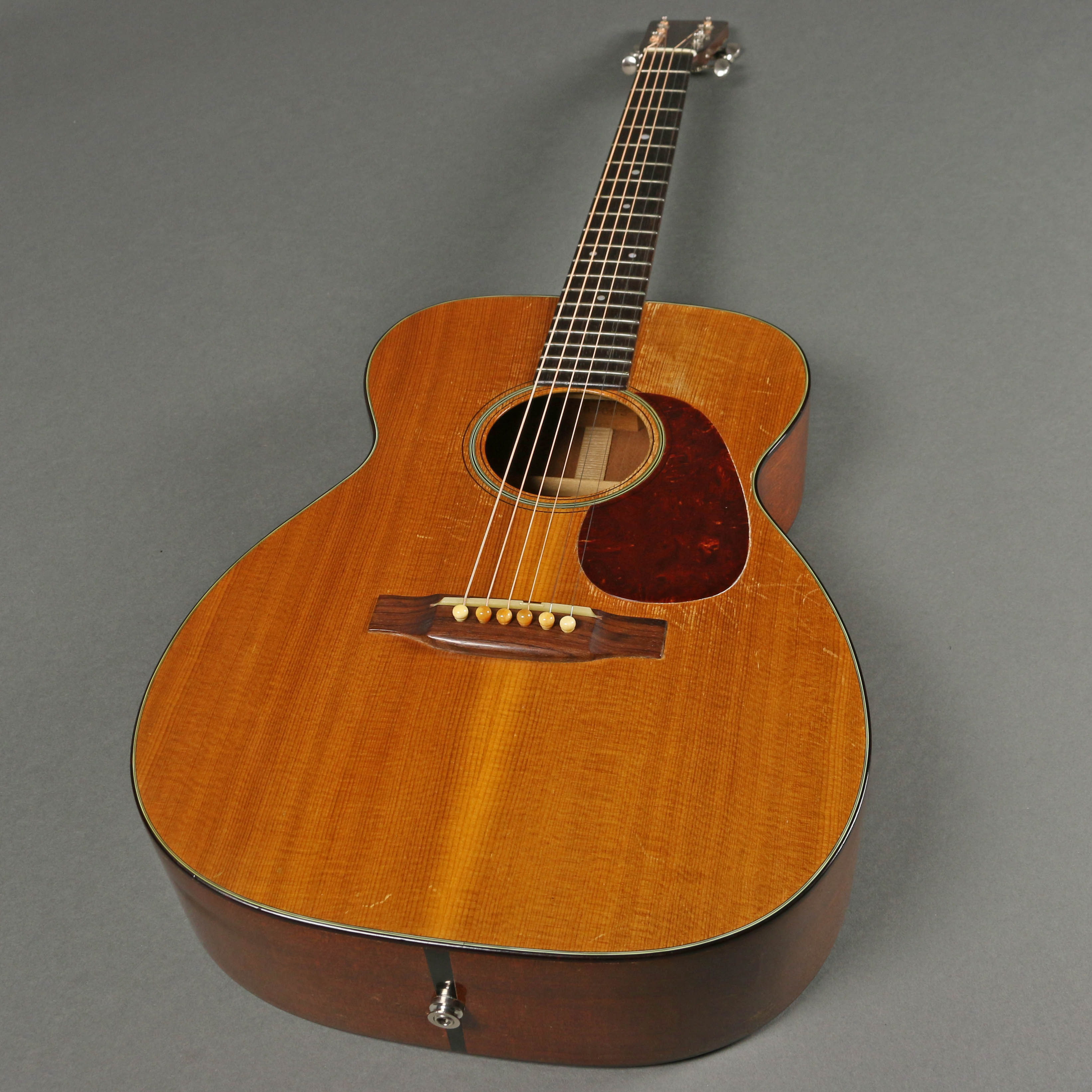 1948 Martin 00-18 – Emerald City Guitars