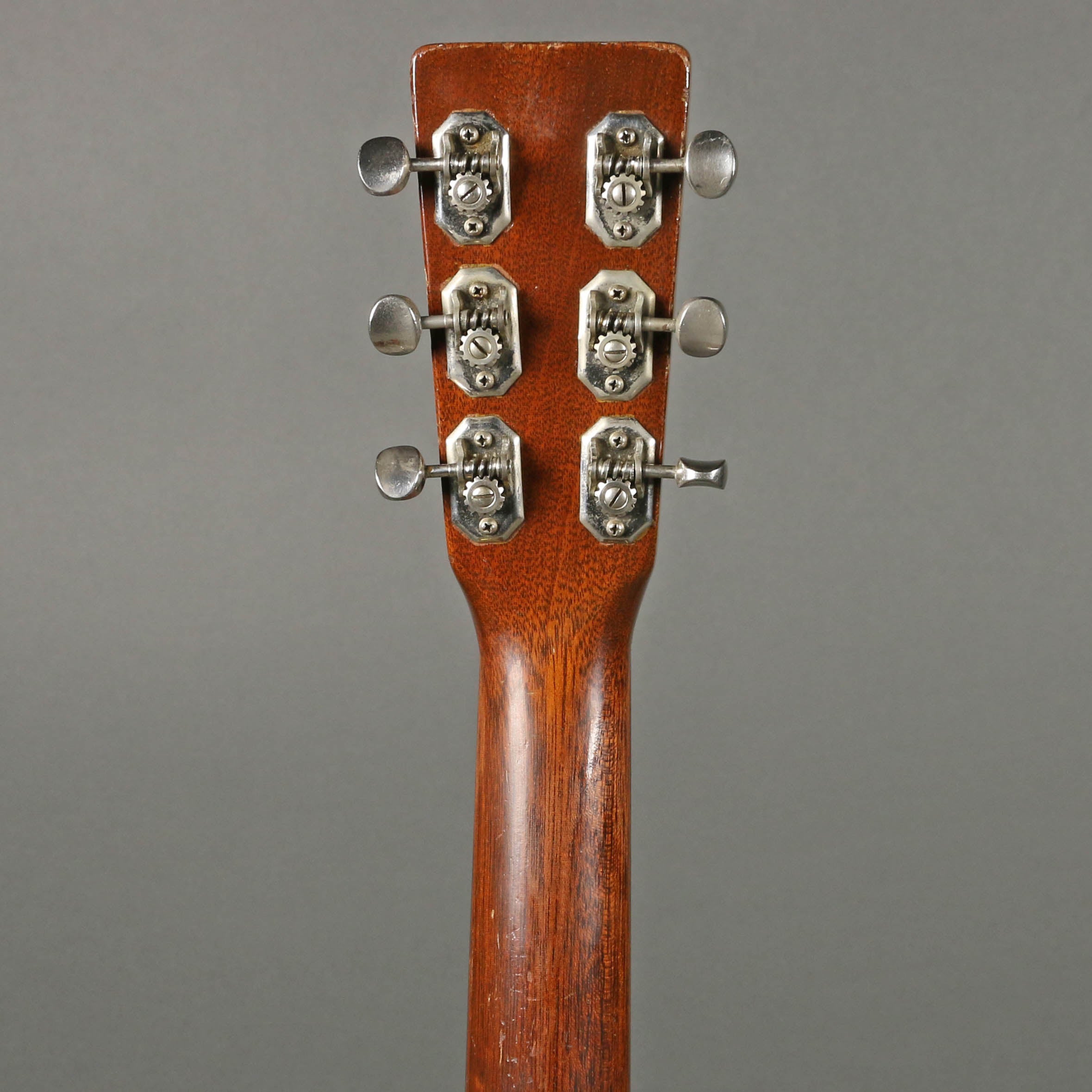 1948 マーティン 00-18 – Emerald City Guitars