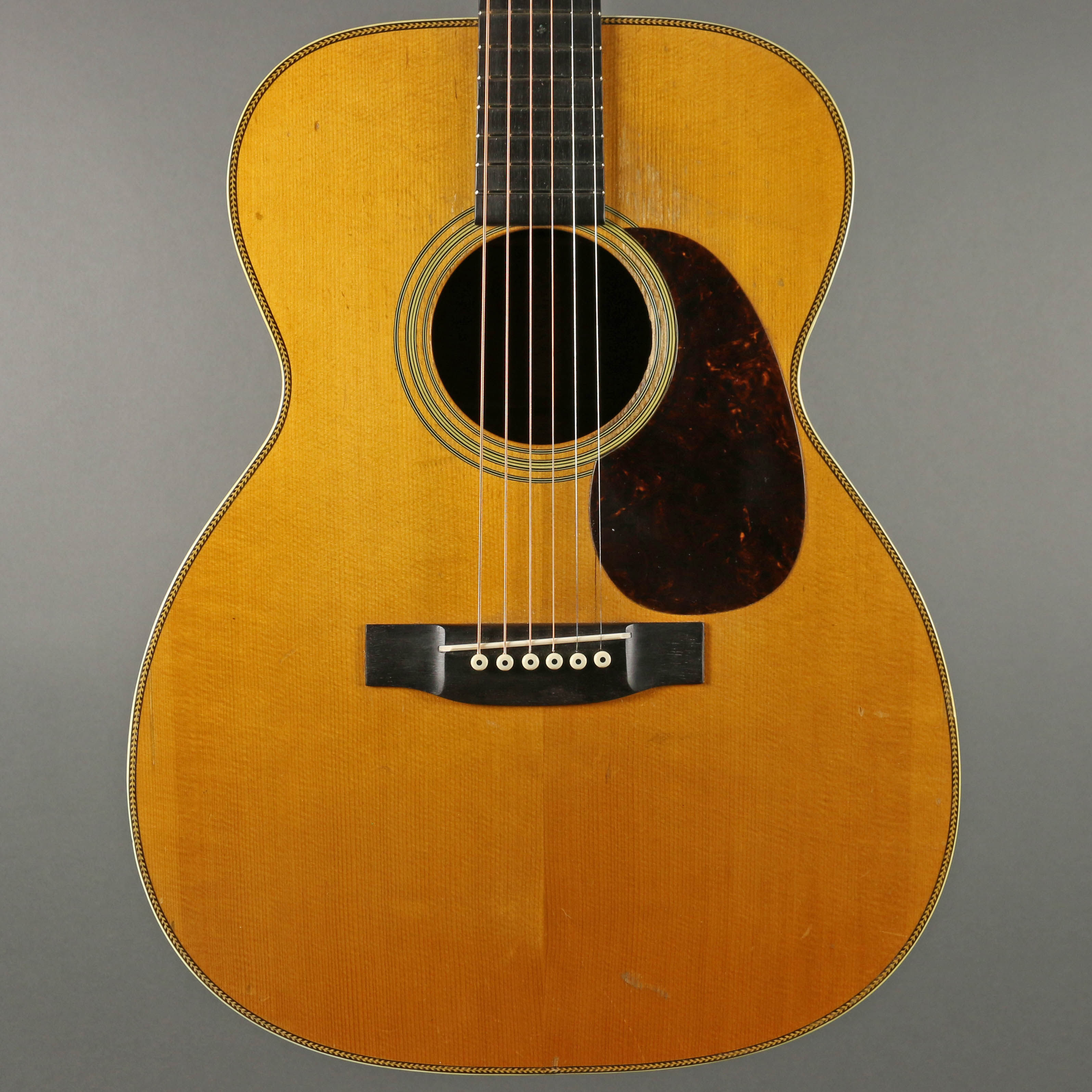 1943 Martin 000-28 – Emerald City Guitars