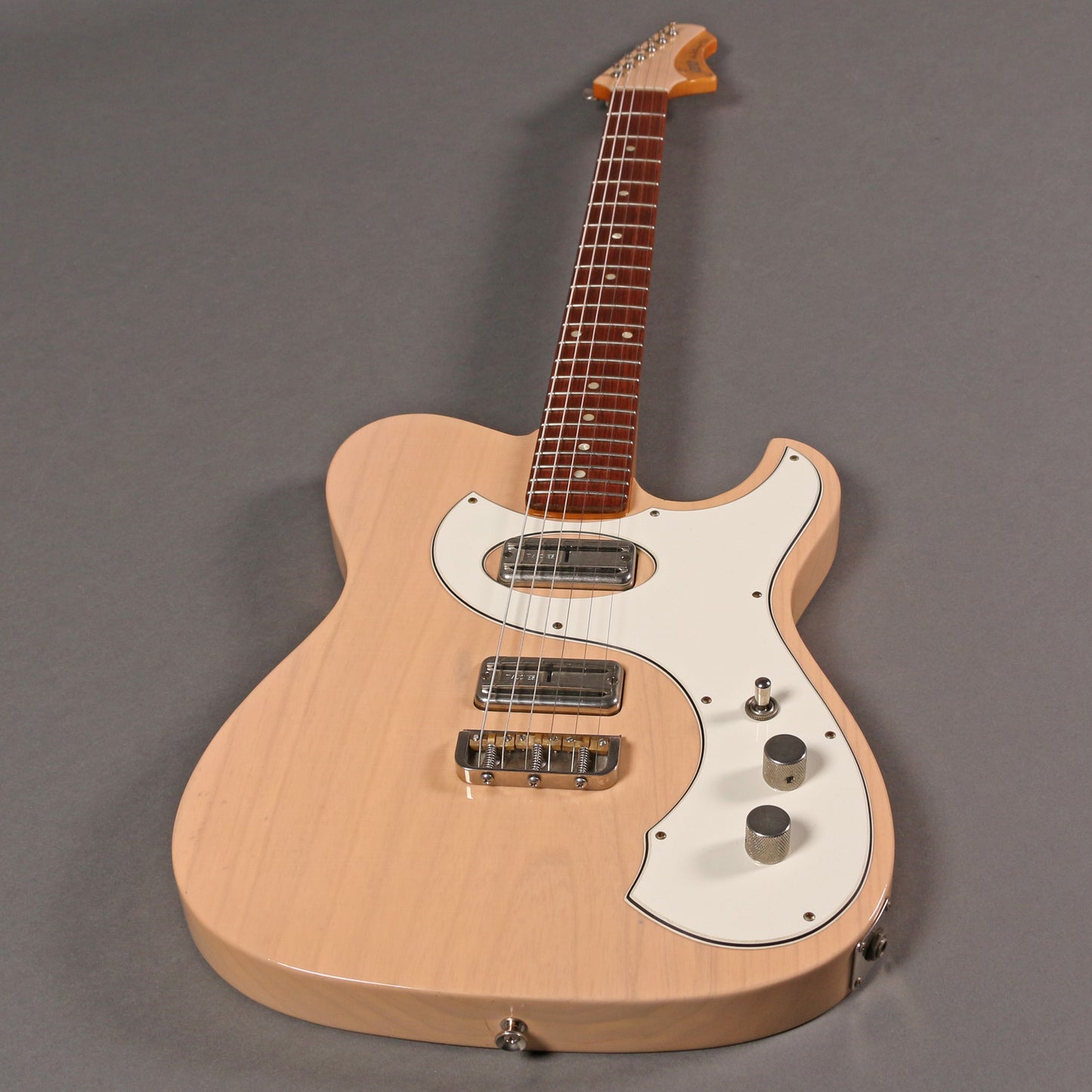 Fano TC-6 Alt De Facto