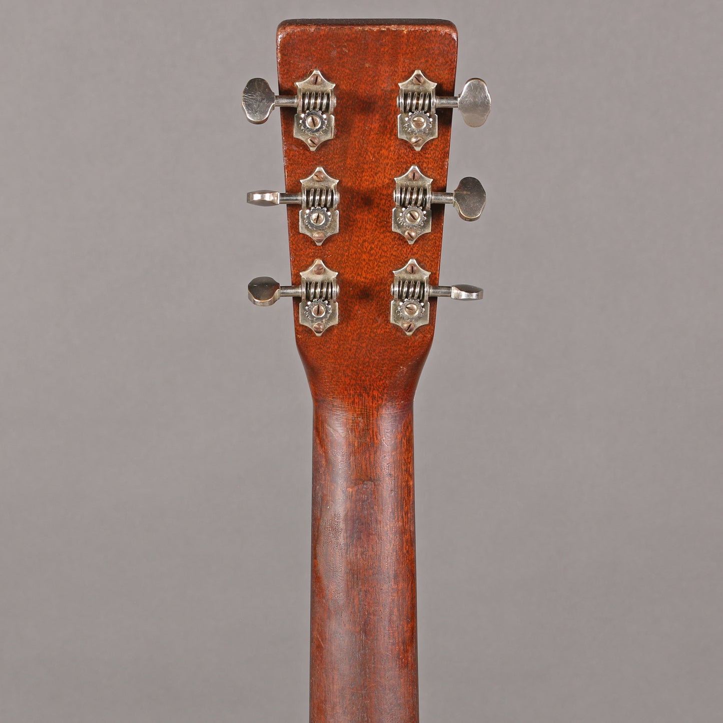 1939 Martin D-18