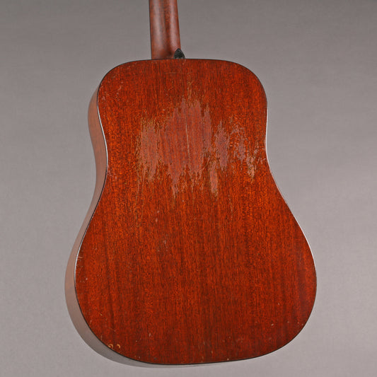 1939 Martin D-18