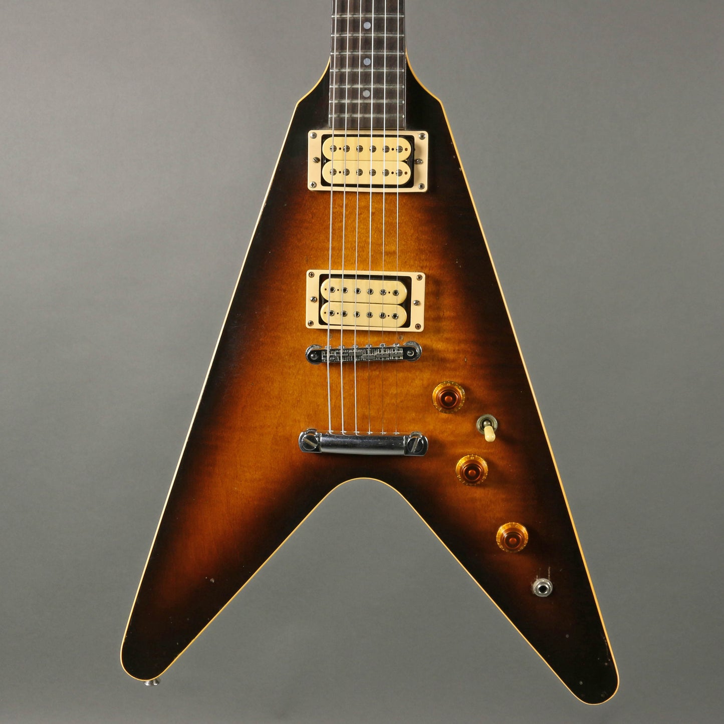 1981 Gibson The "V" CMT