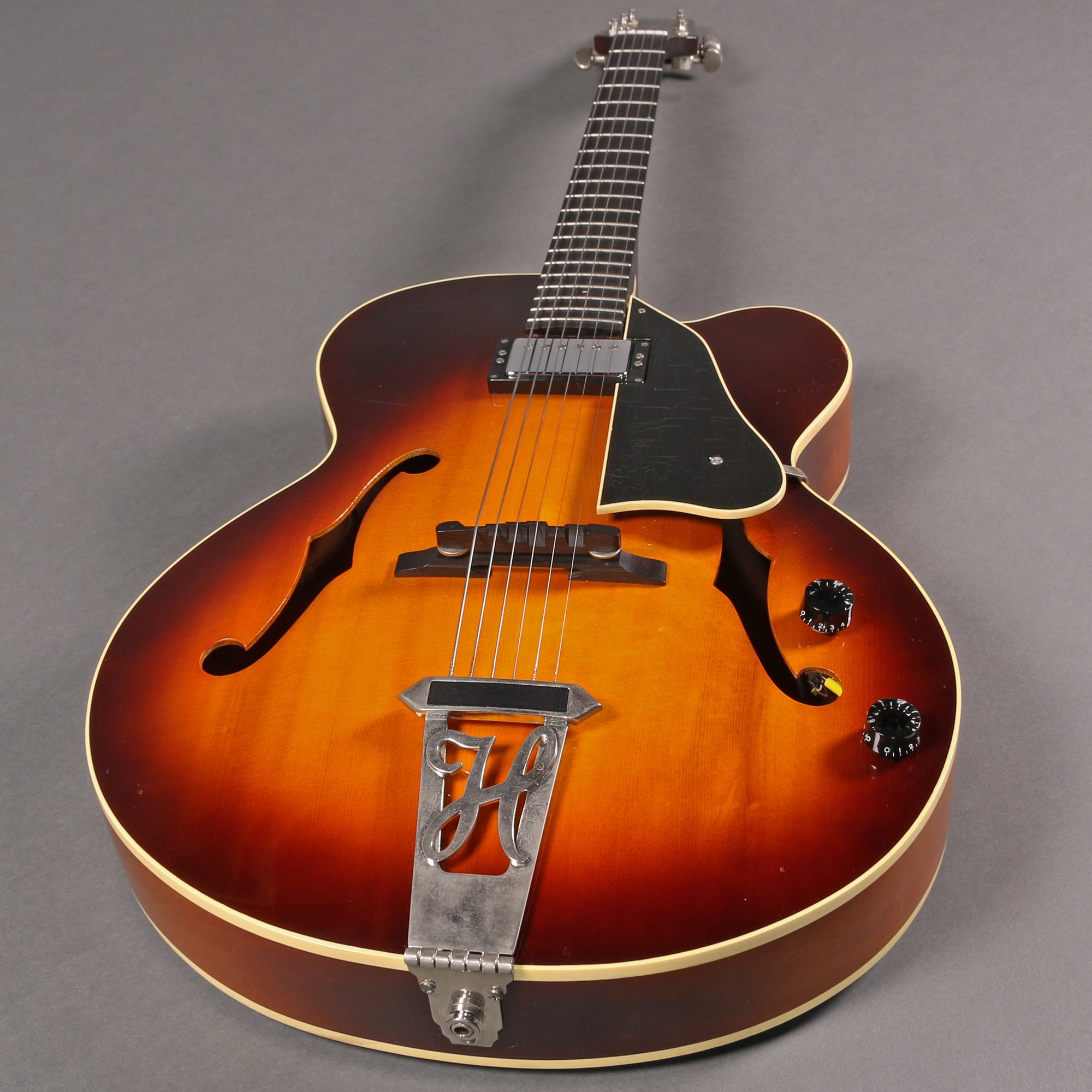 2002 Heritage Eagle Archtop SSB