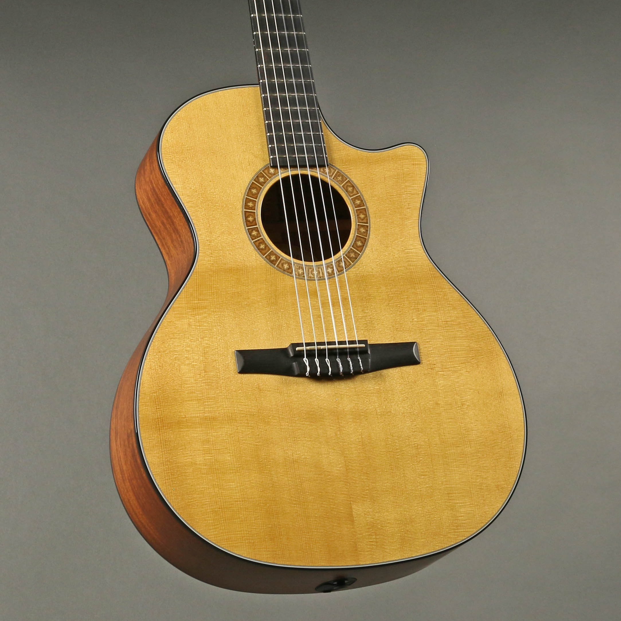 2011 Taylor NS34ce – Emerald City Guitars