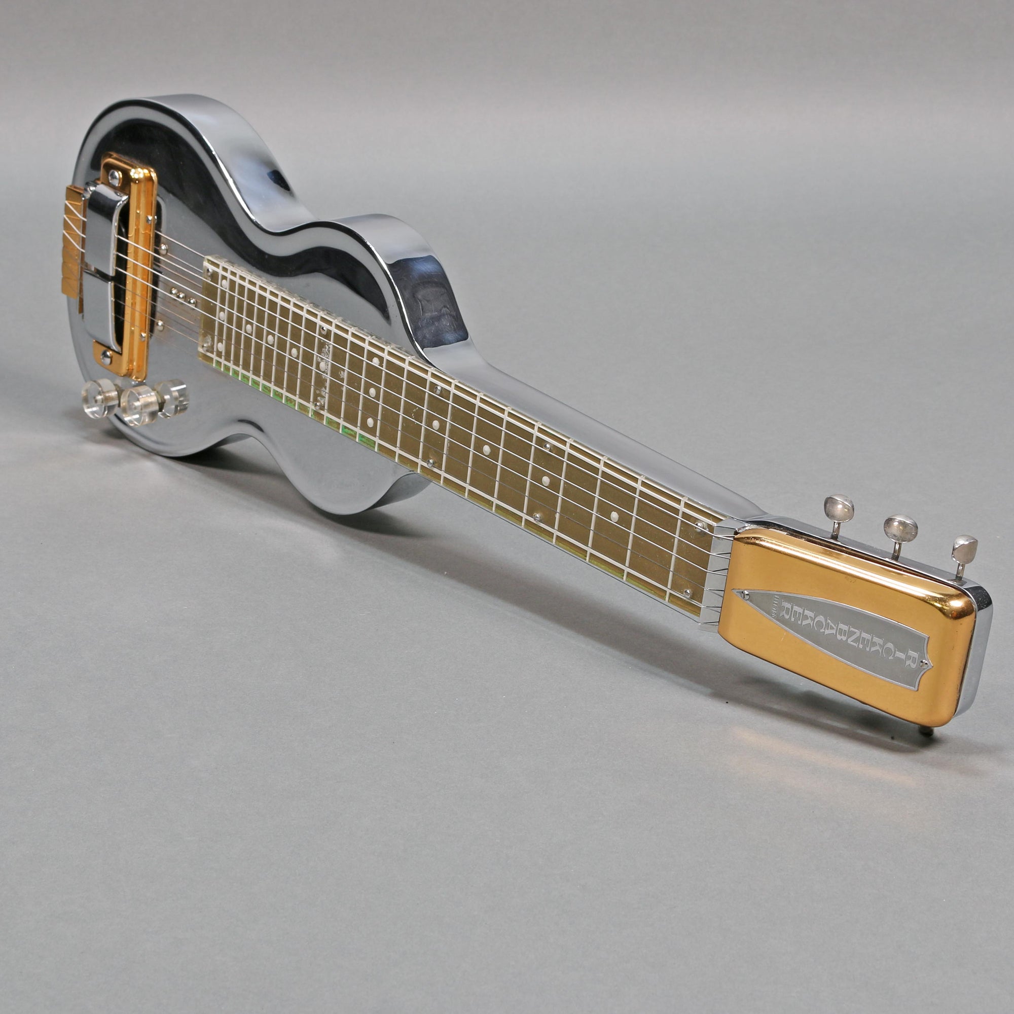 1940s Rickenbacker Model G Deluxe Hawaiian - emeraldcityguitars