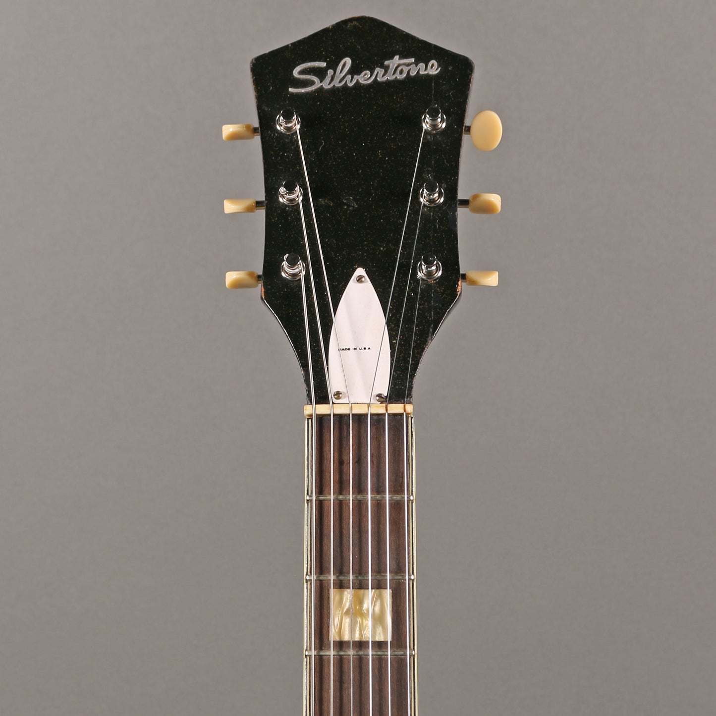 1960s Silvertone "Harmotone" [Roy Smeck body, Meteor Neck]