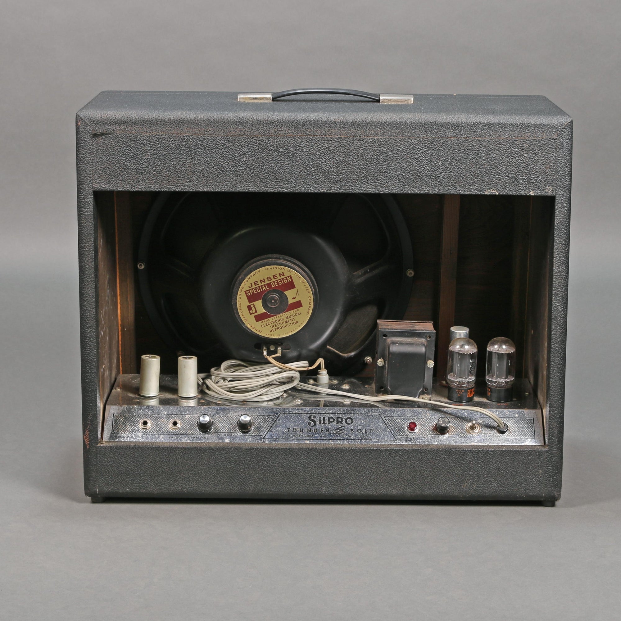 1967 Supro Thunderbolt S6420