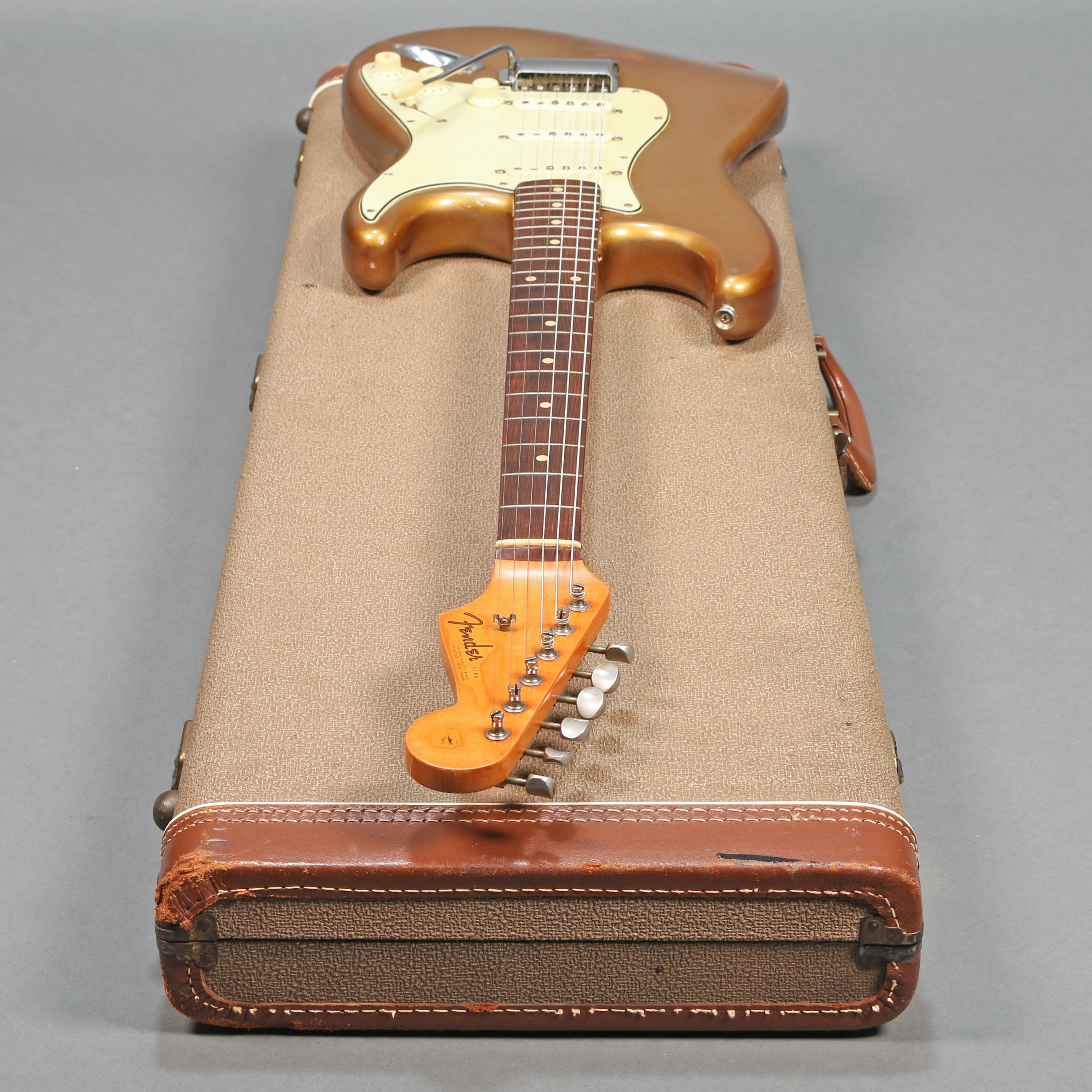 Stratocaster ゴールドラメ 1962 Fender Stratocaster – Emerald City Guitars