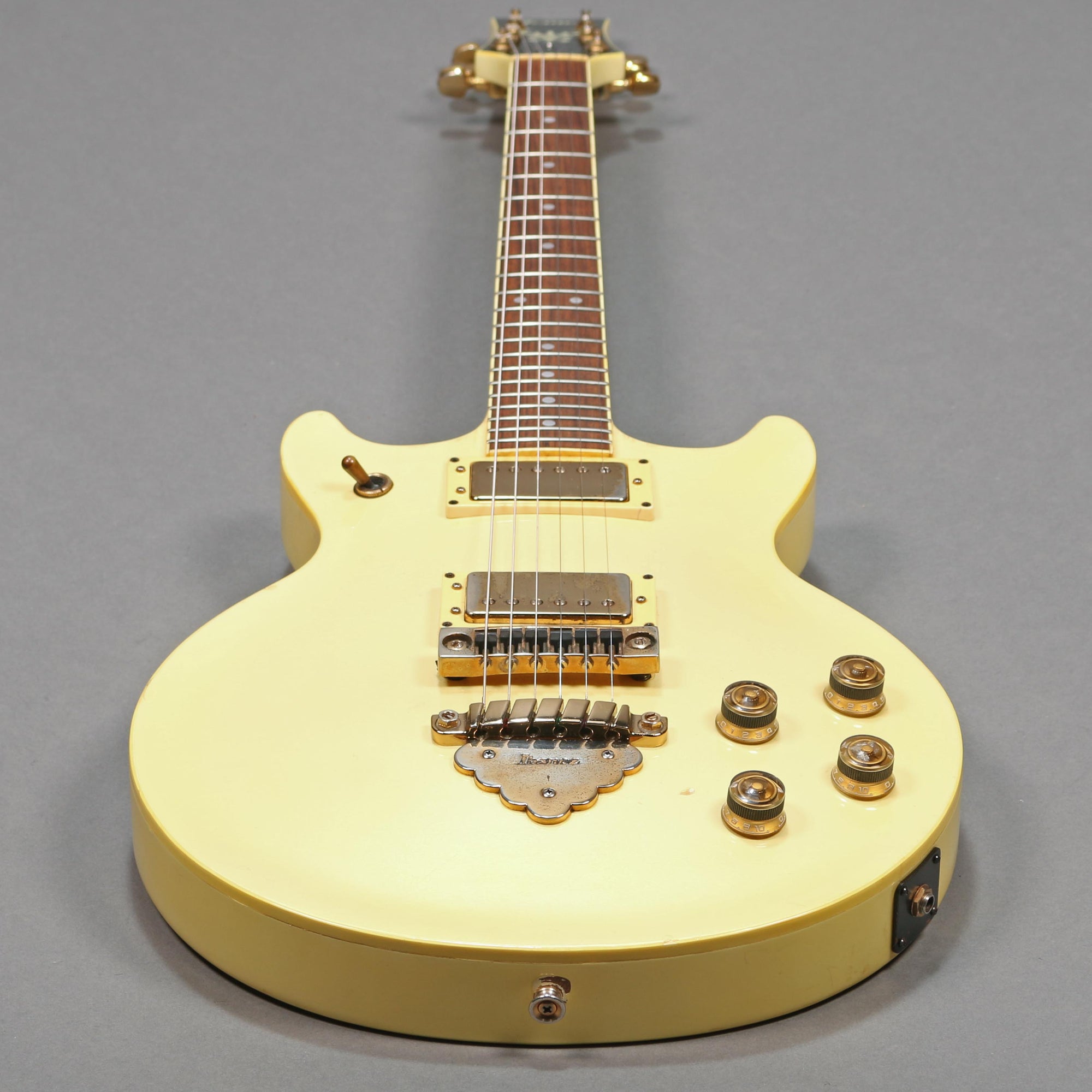 1982 Ibanez Artist AR100