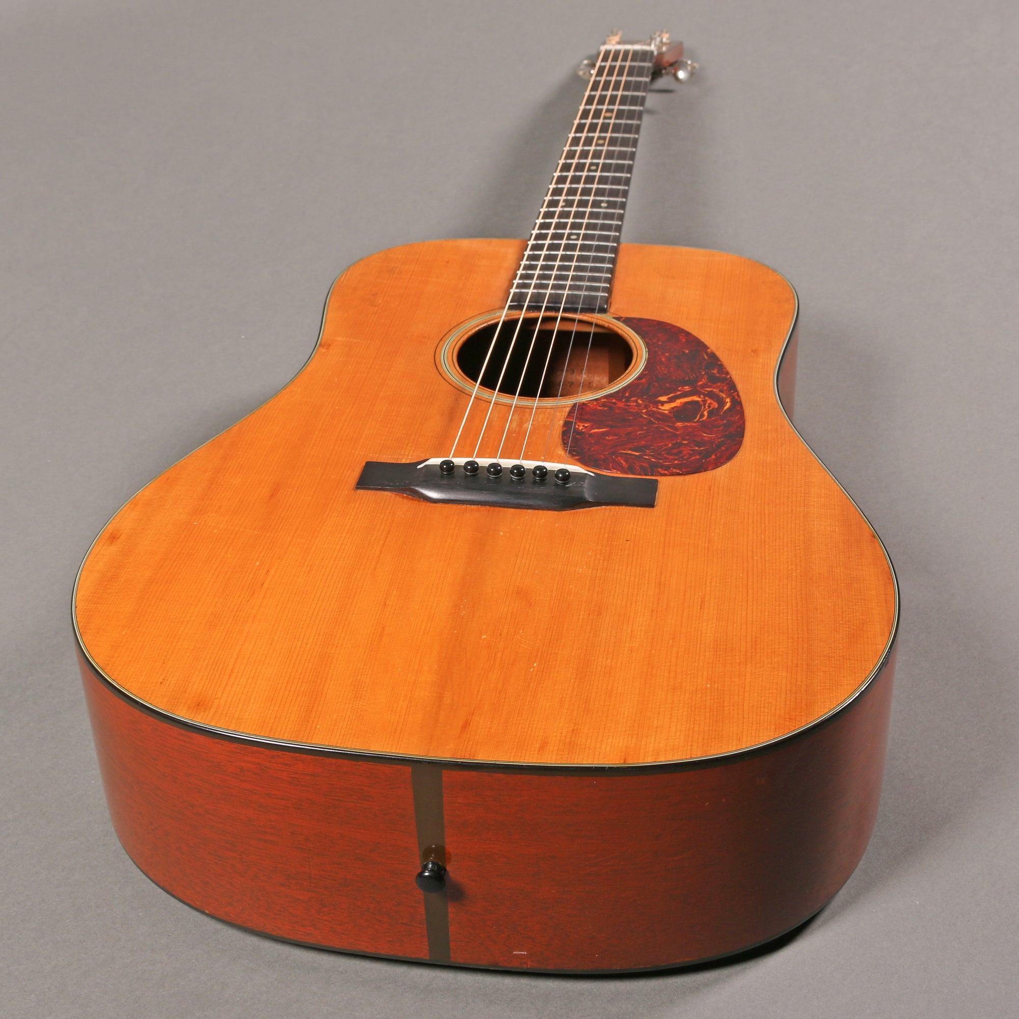 1937 Martin D-18