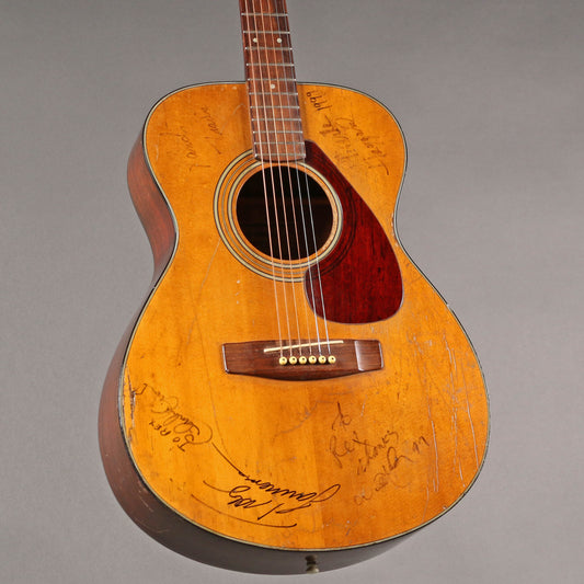 1972 Yamaha FG-170 [*Signed by Willie Nelson, Randy Travis, Merle Haggard, Tracy Lawrence]