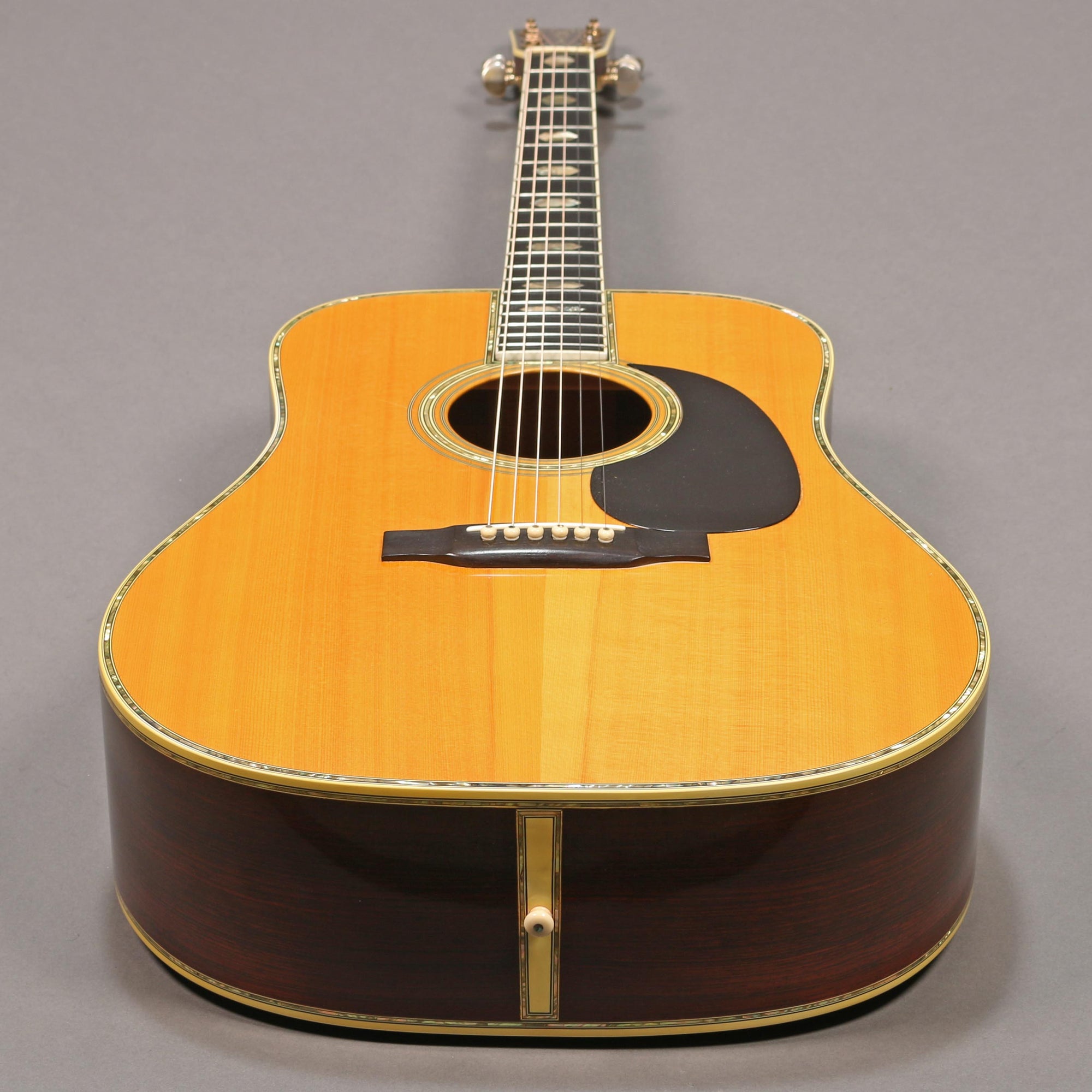 HOLD 1968 Martin D-45