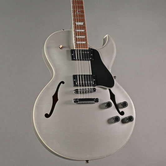 2003 Gibson ES-137 Classic [*ビビ・マギル・オブ・ビヨンセ・コレクション]