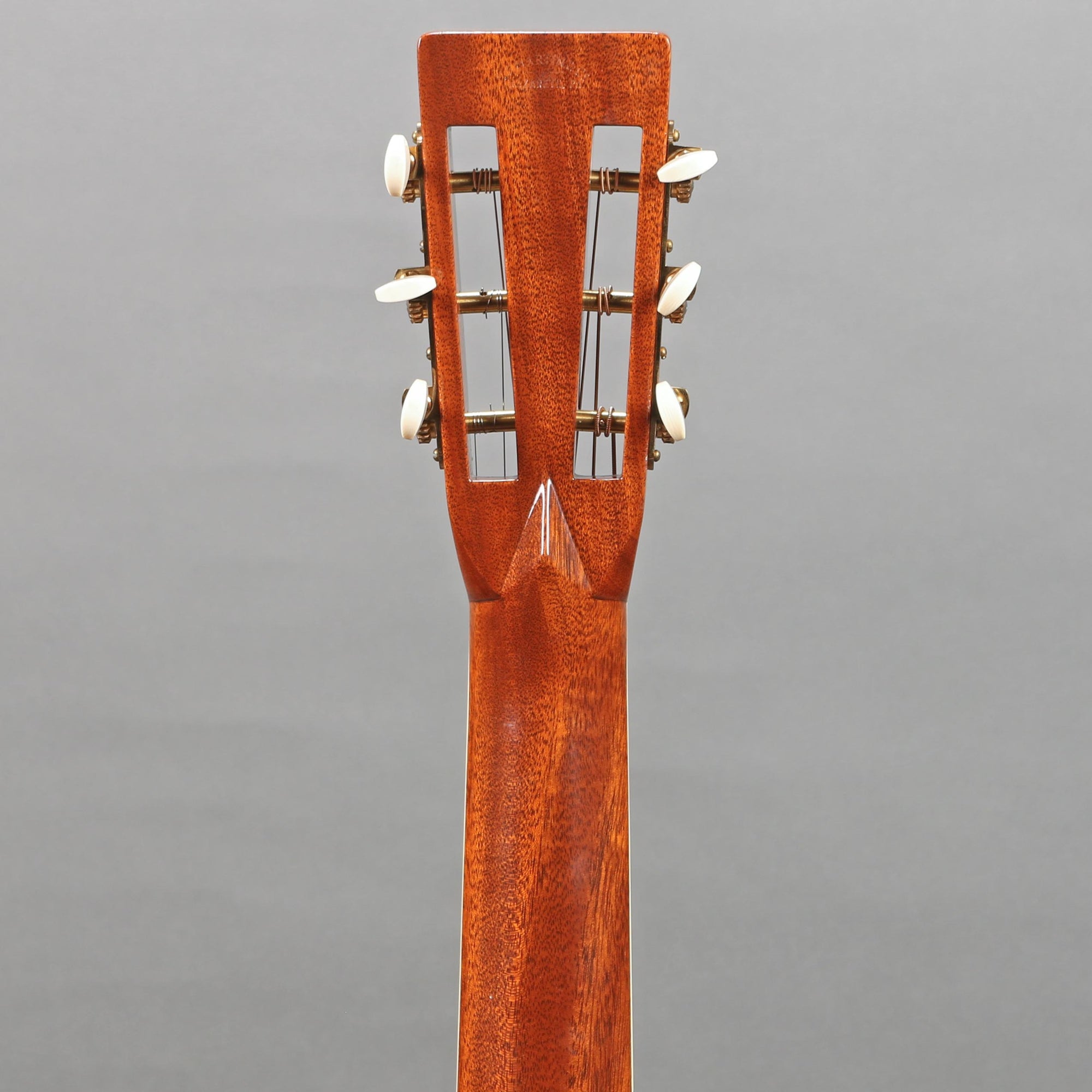 2007 Martin 00-42K Robbie Roberston Signature