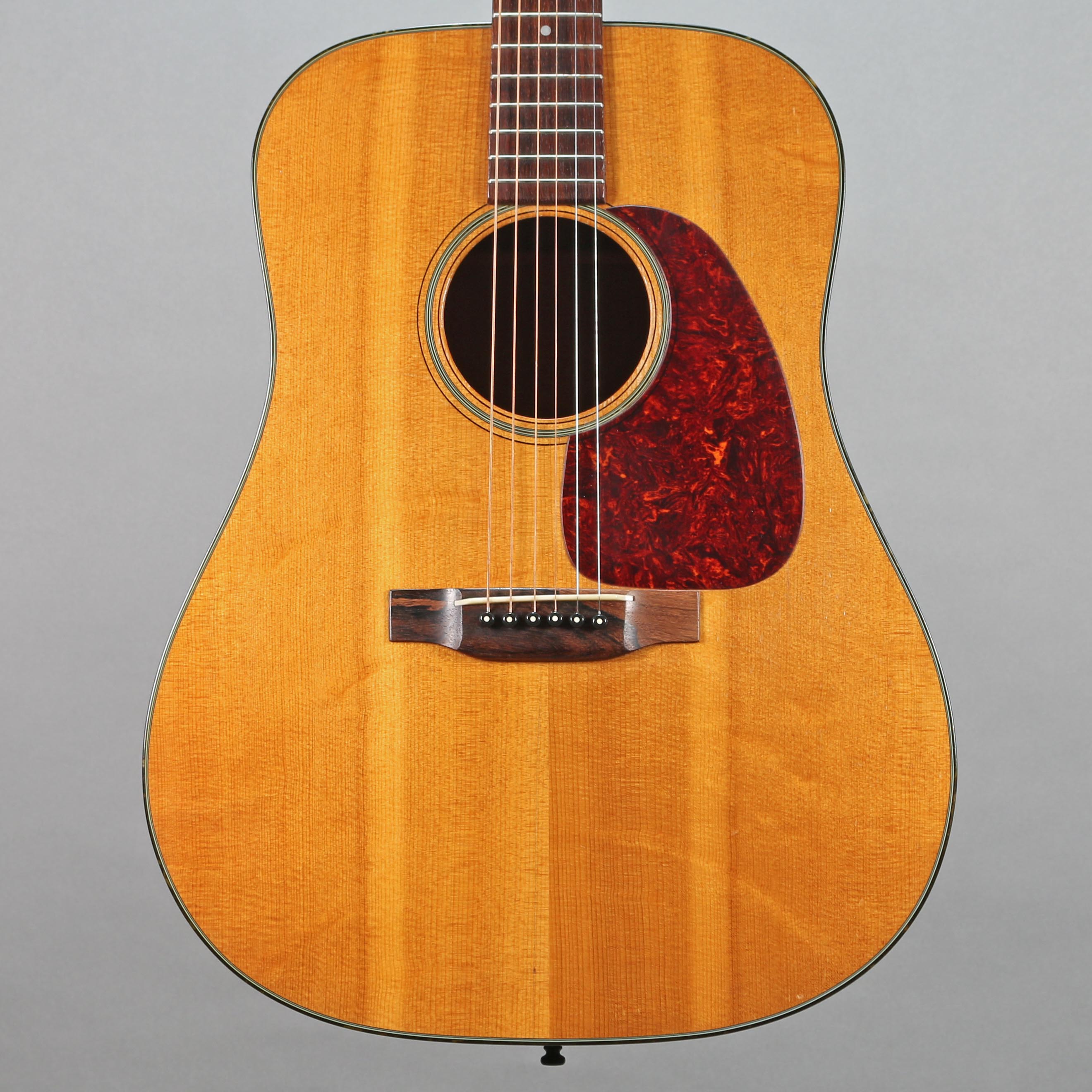 1947 Martin D-18 – Emerald City Guitars