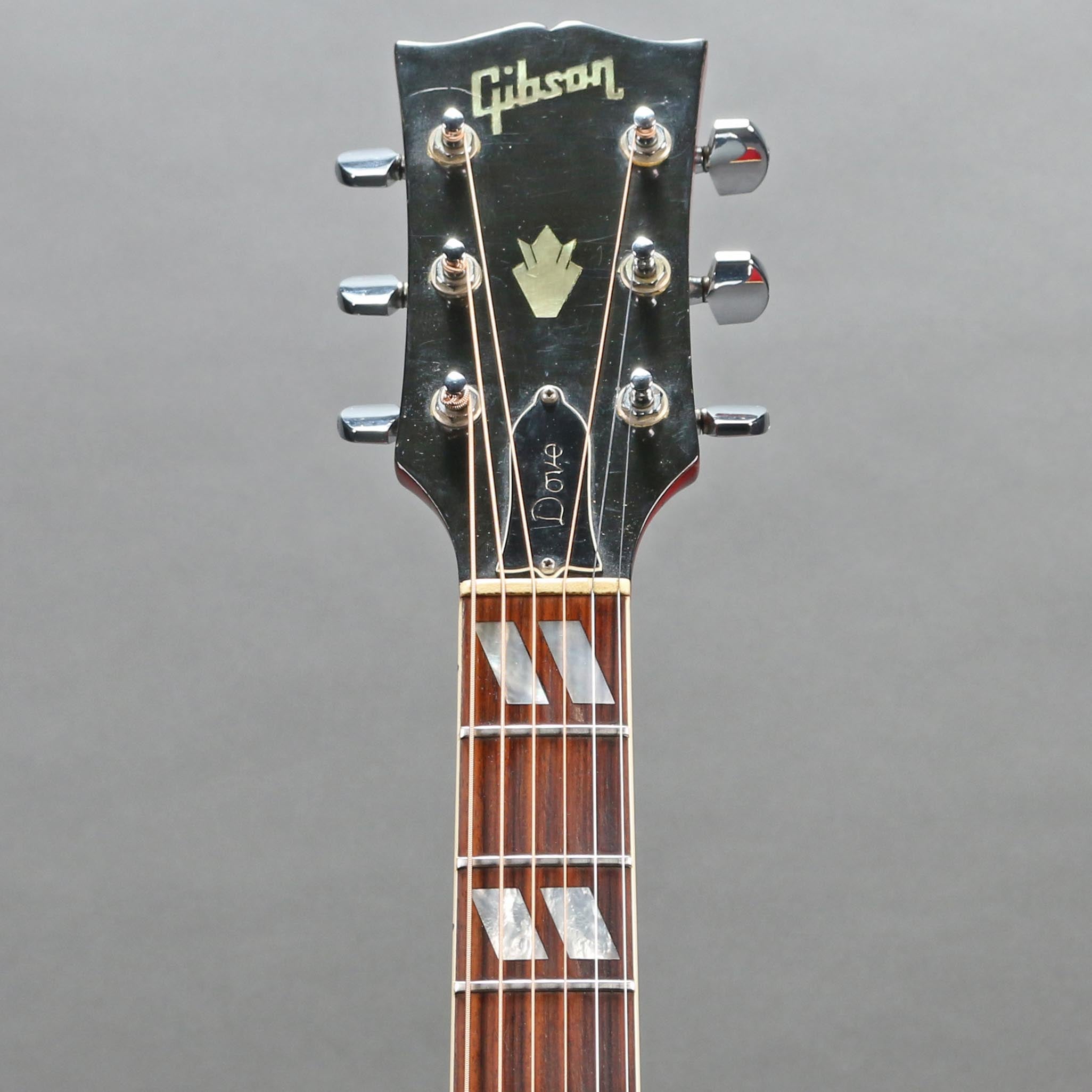 1971 Gibson Dove – Emerald City Guitars