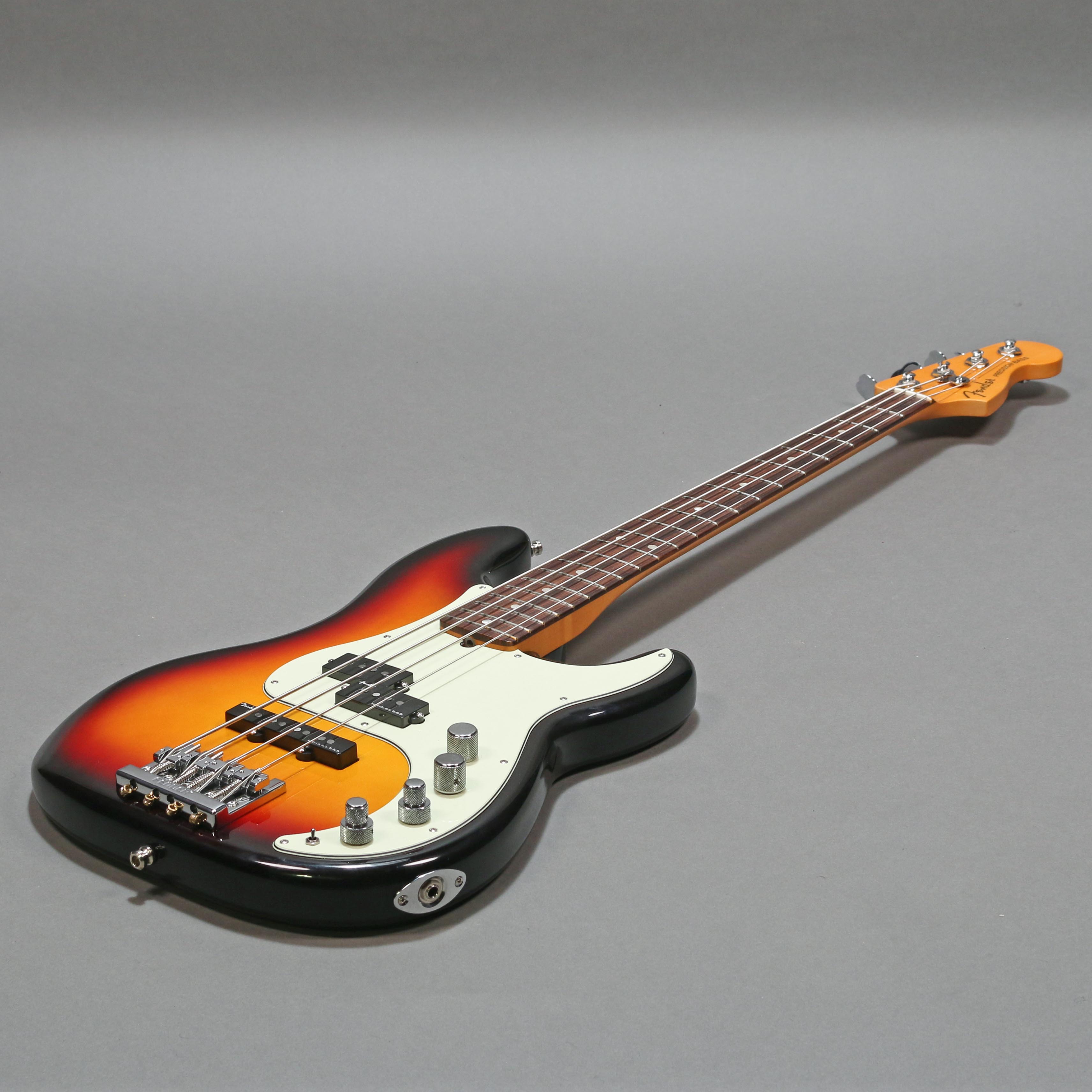 ベース Fender USA Ultra Precision Bass 2024 Fender American Ultra Precision Bass – Emerald City Guitars