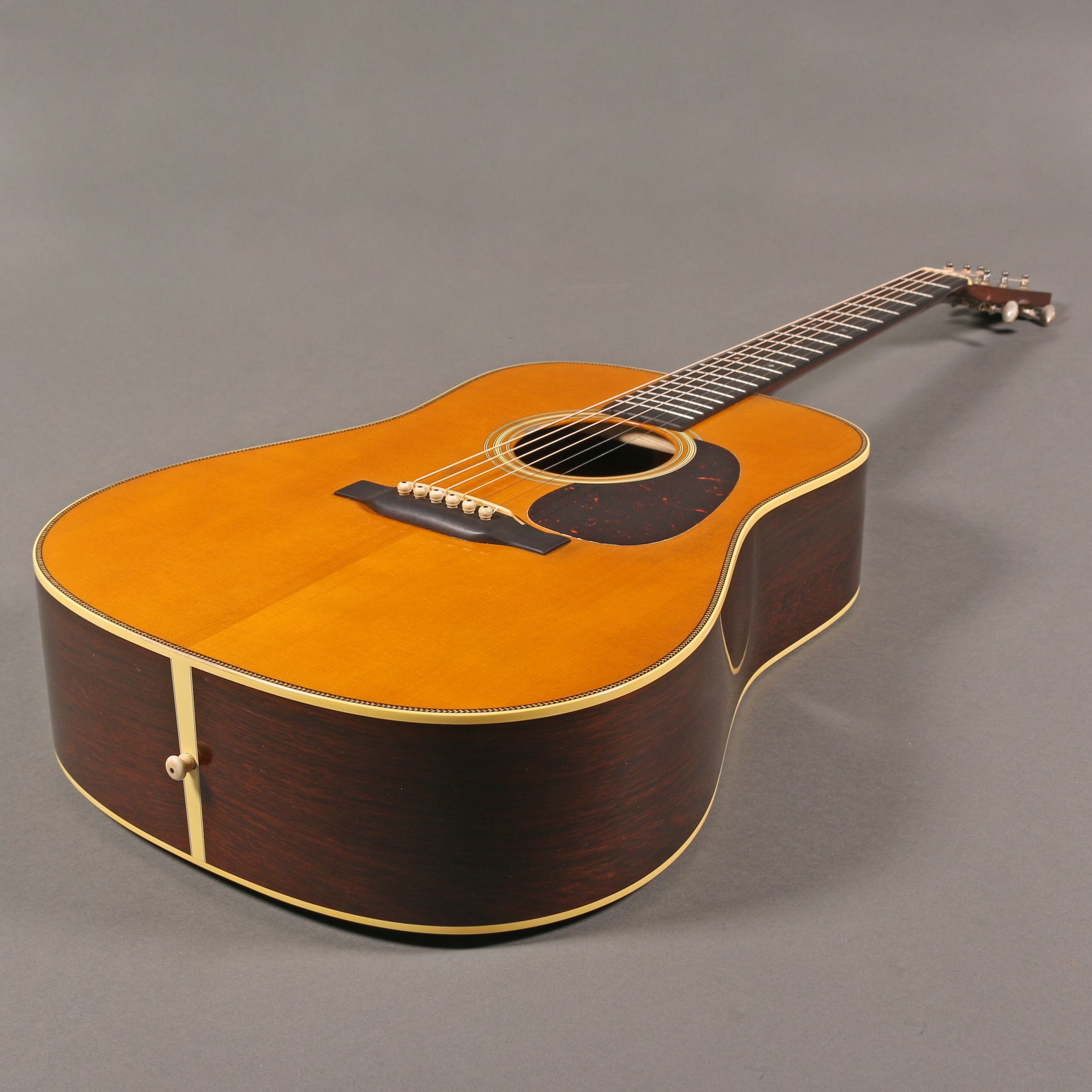 2019 Martin D-28 Authentic 1937 Aged