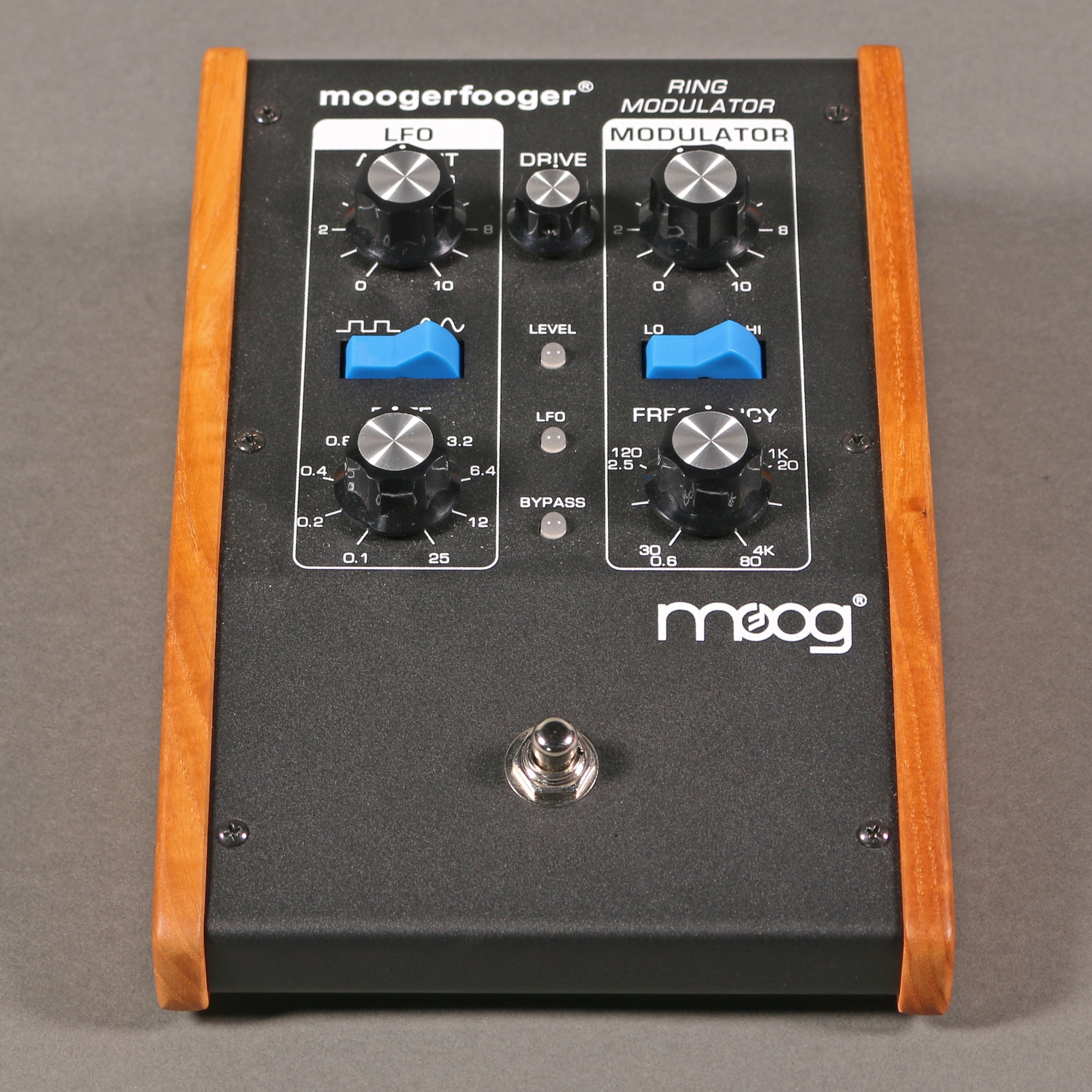 Moog Moogerfooger MF-102 Ring Modulator Pedal | Sweetwater